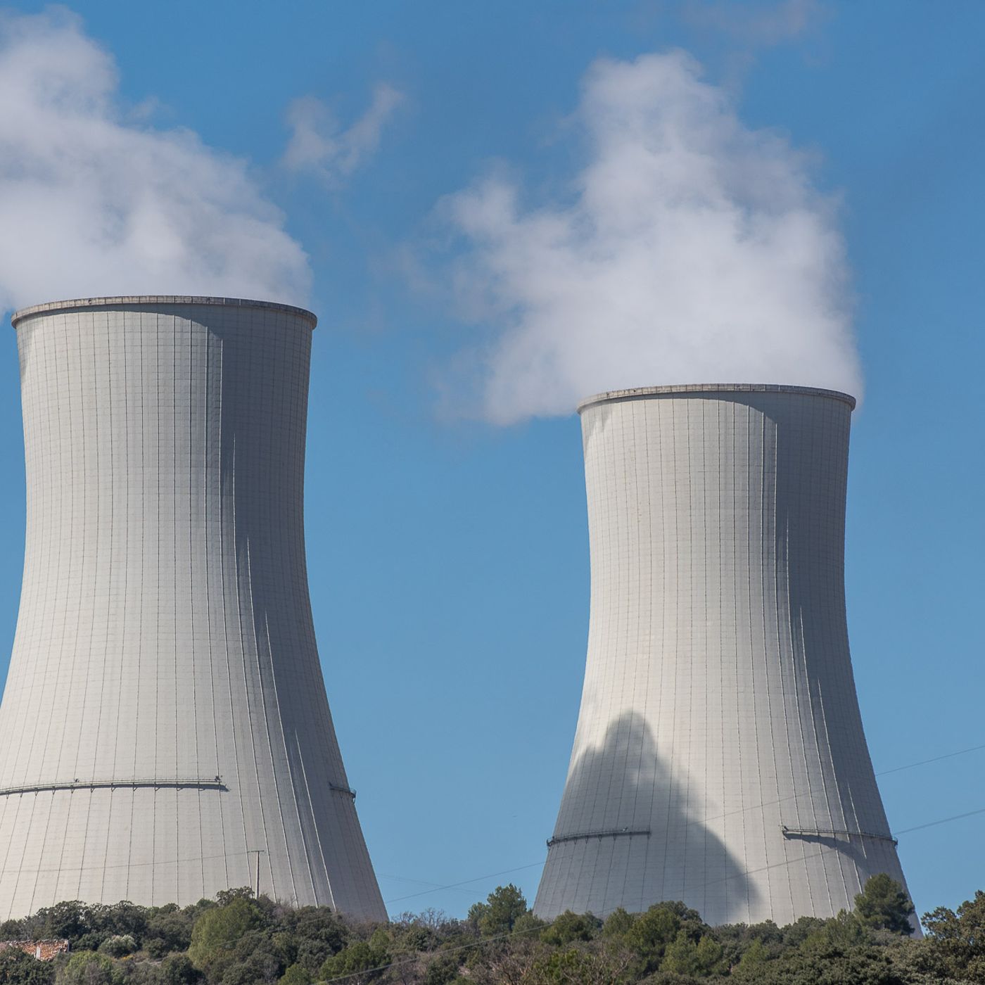 Con Ánimo de Lucro: De la persecución fiscal contra las energéticas a los enchufes como el de Jéssica