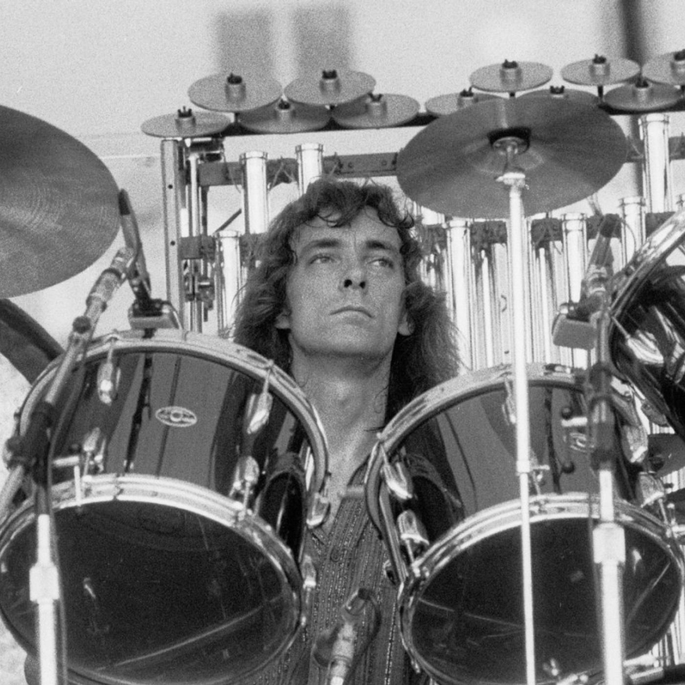 Geddy Lee, Alex Lifeson, and Famous Guest Drummers Honor Neil Peart in New Documentary episode artwork