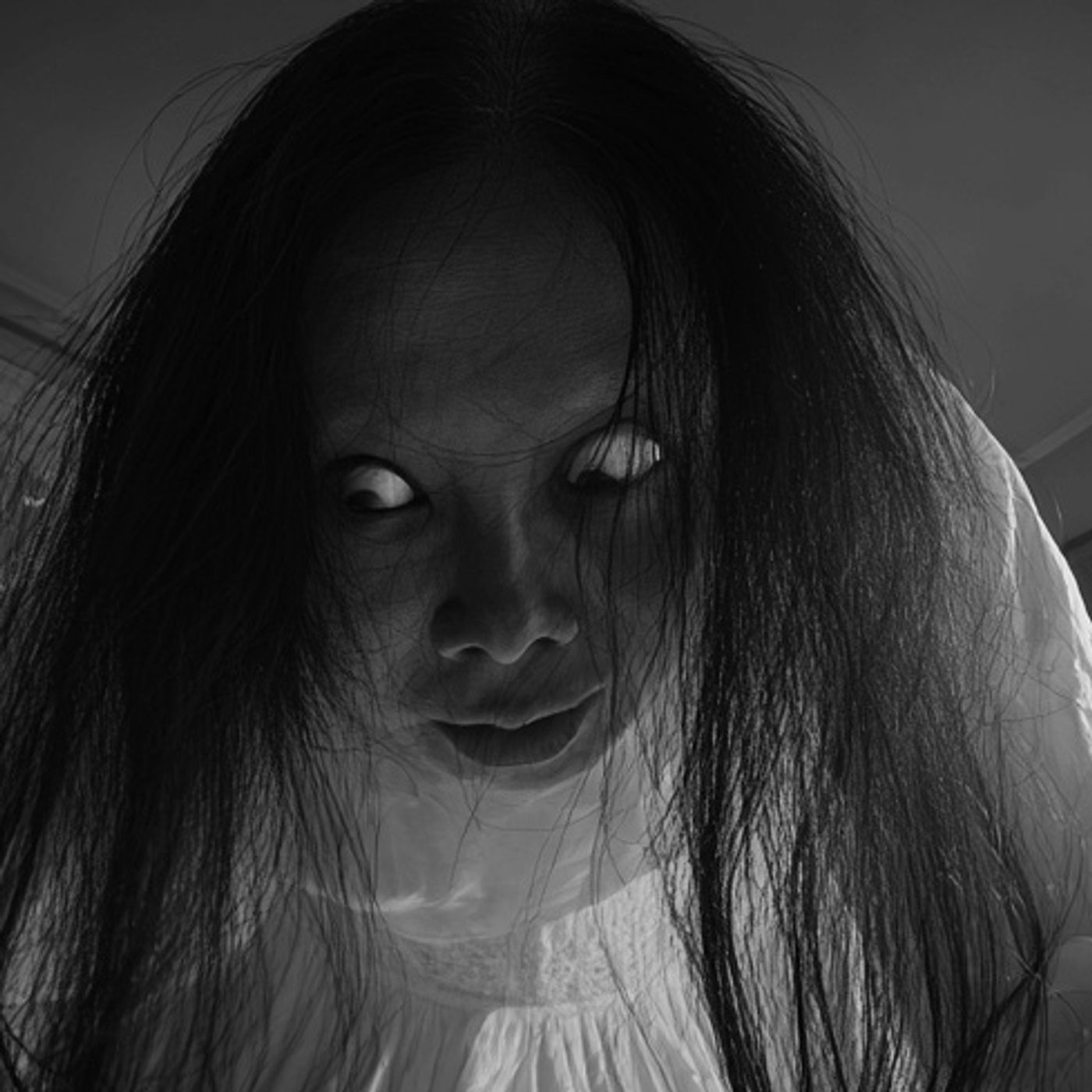 VIVIENDO Con Una BRUJA Historias De Terror - REDE