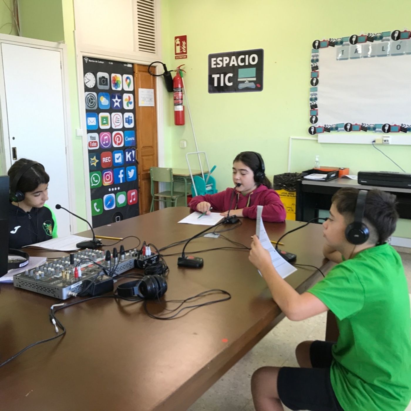 2016-2025 Eurokids: In Spanish (en Español)