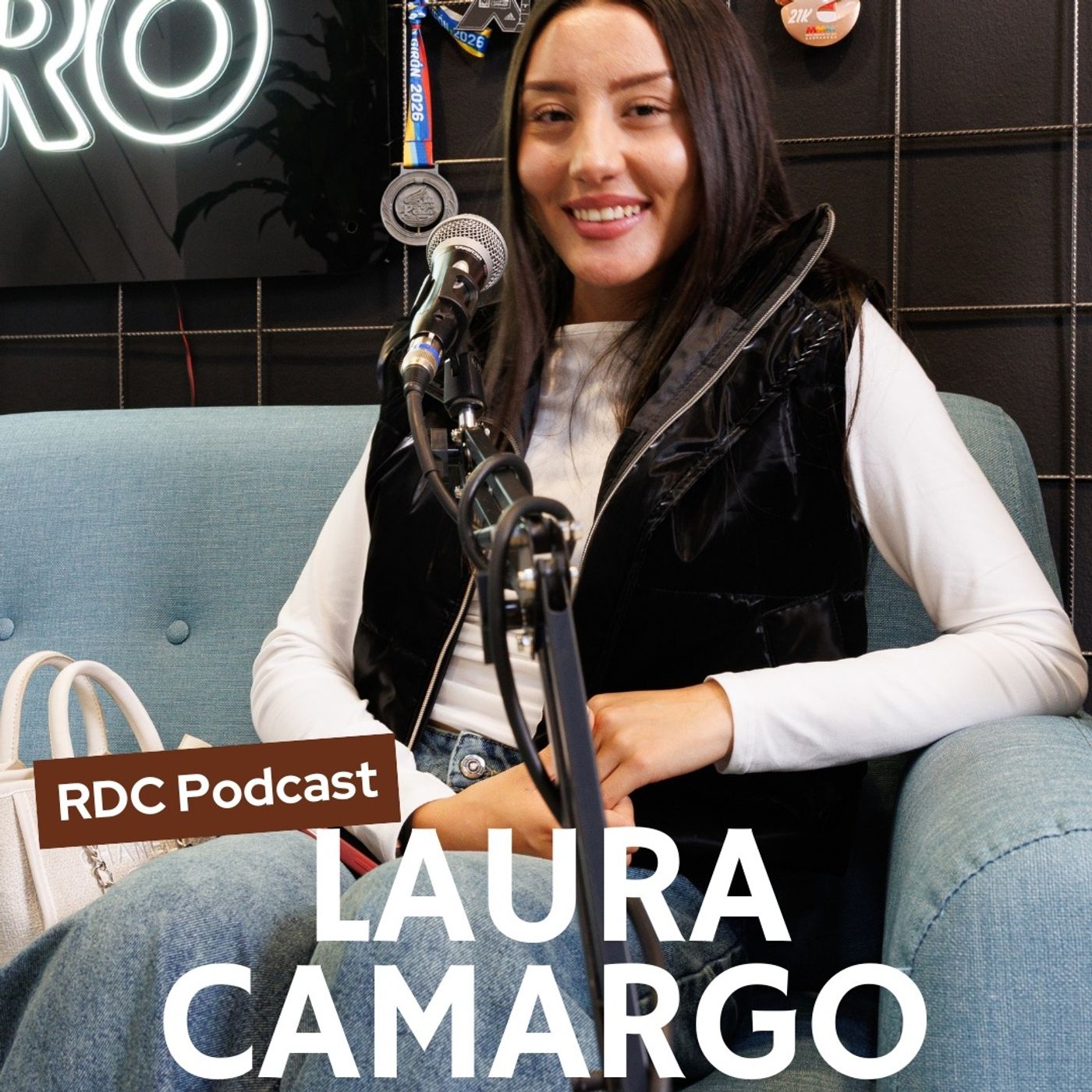 E98: Antes muerta que sencilla - Laura Camargo episode artwork