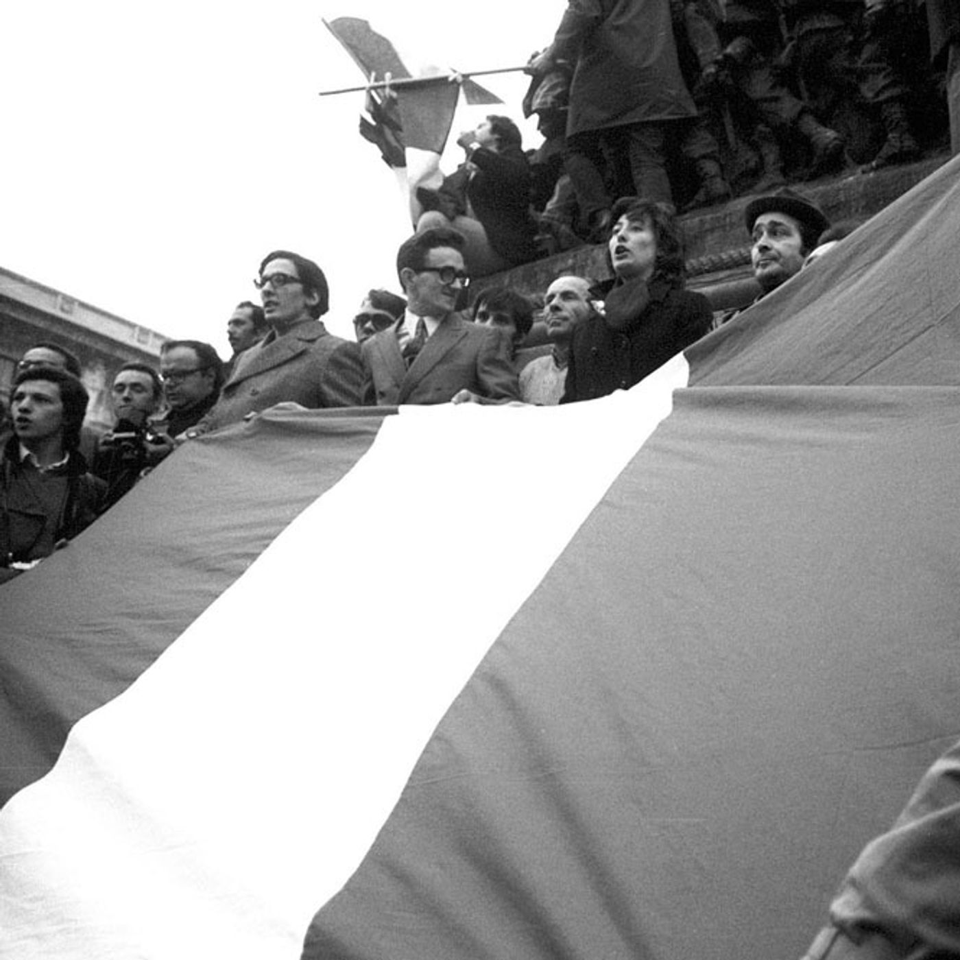 Milano: la Maggioranza silenziosa scende in piazza (1971)