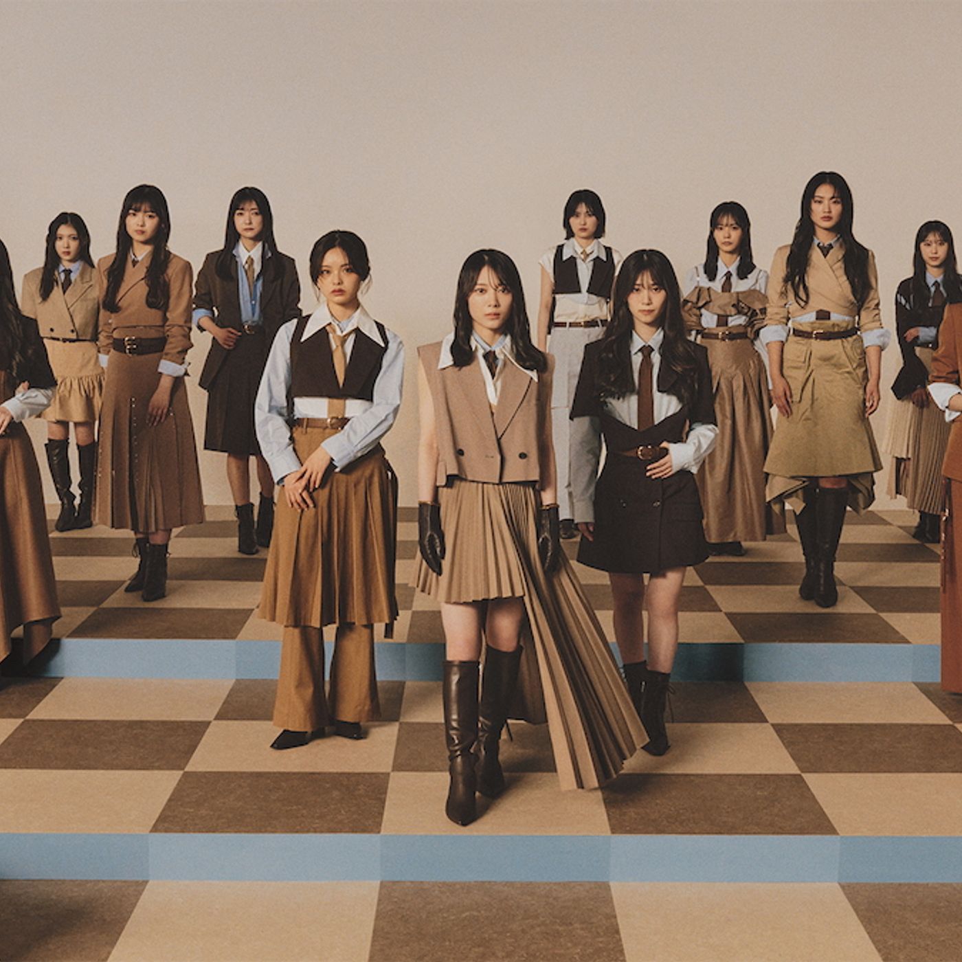 櫻坂46、両A面シングル『Lonesome rabbit / What’s “KAZOKU”?』新ビジュアル公開　先行配信も episode artwork