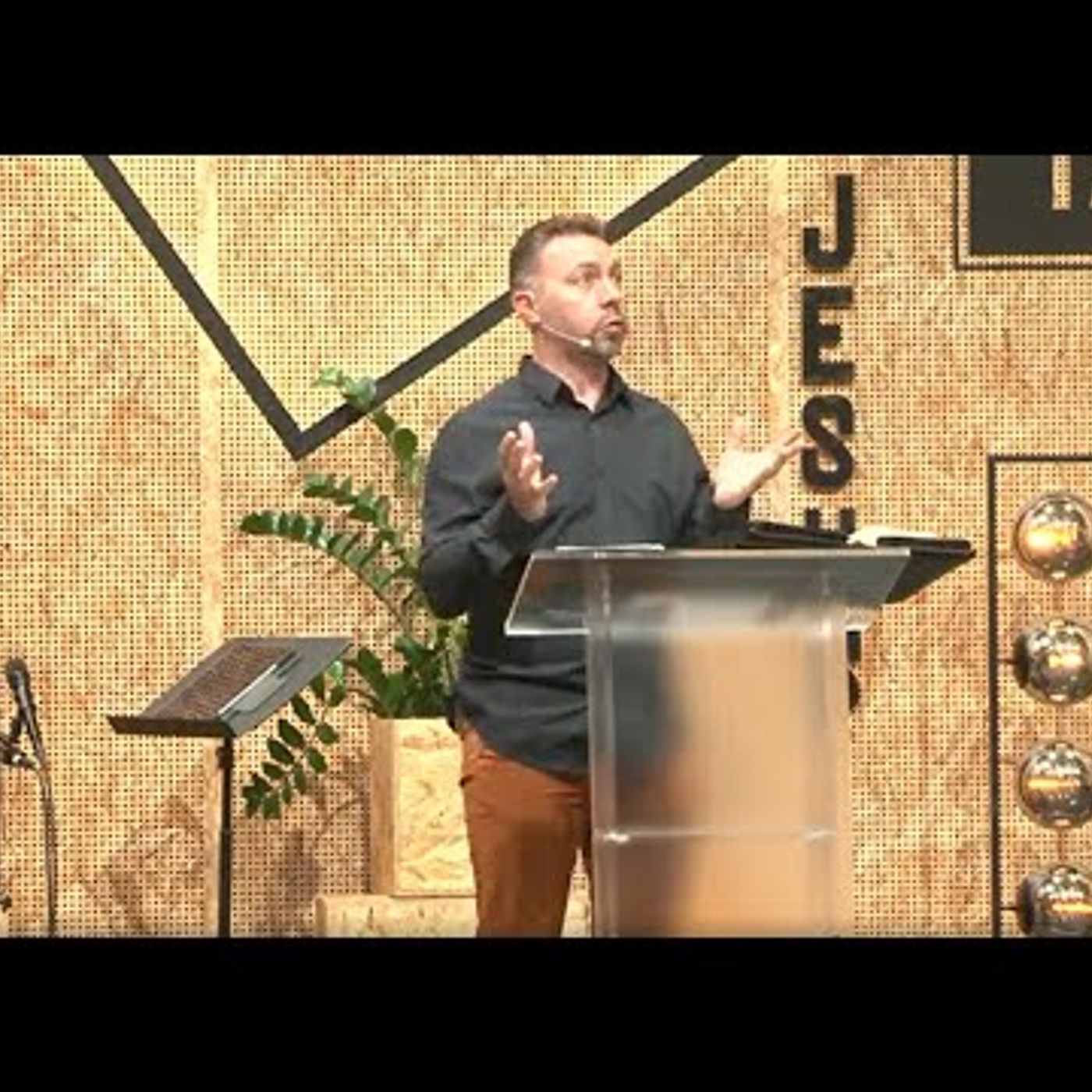 Eglise de Châbles Croix - Un vrai coeur de disciple