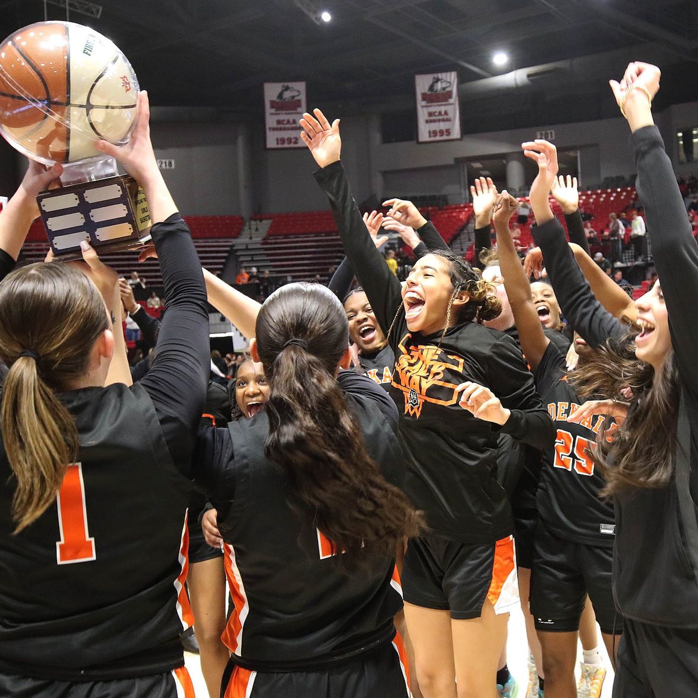 DeKalb vs. Sycamore: 5 things to know heading into Friday’s boys-girls doubleheader episode artwork