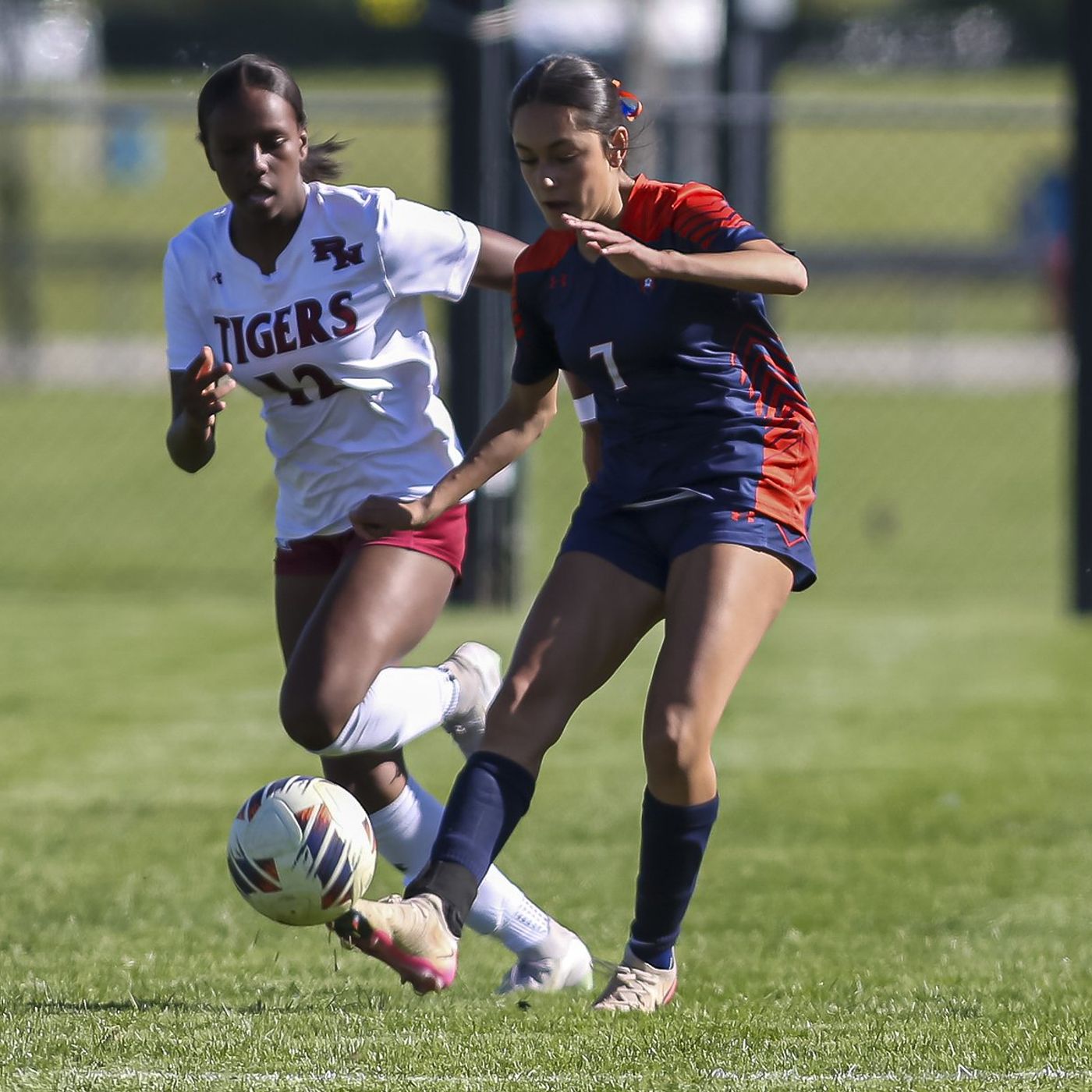 Alexandra Ibarra, Oswego beat Plainfield North in PKs, clinch share of Southwest Prairie Conference title episode artwork