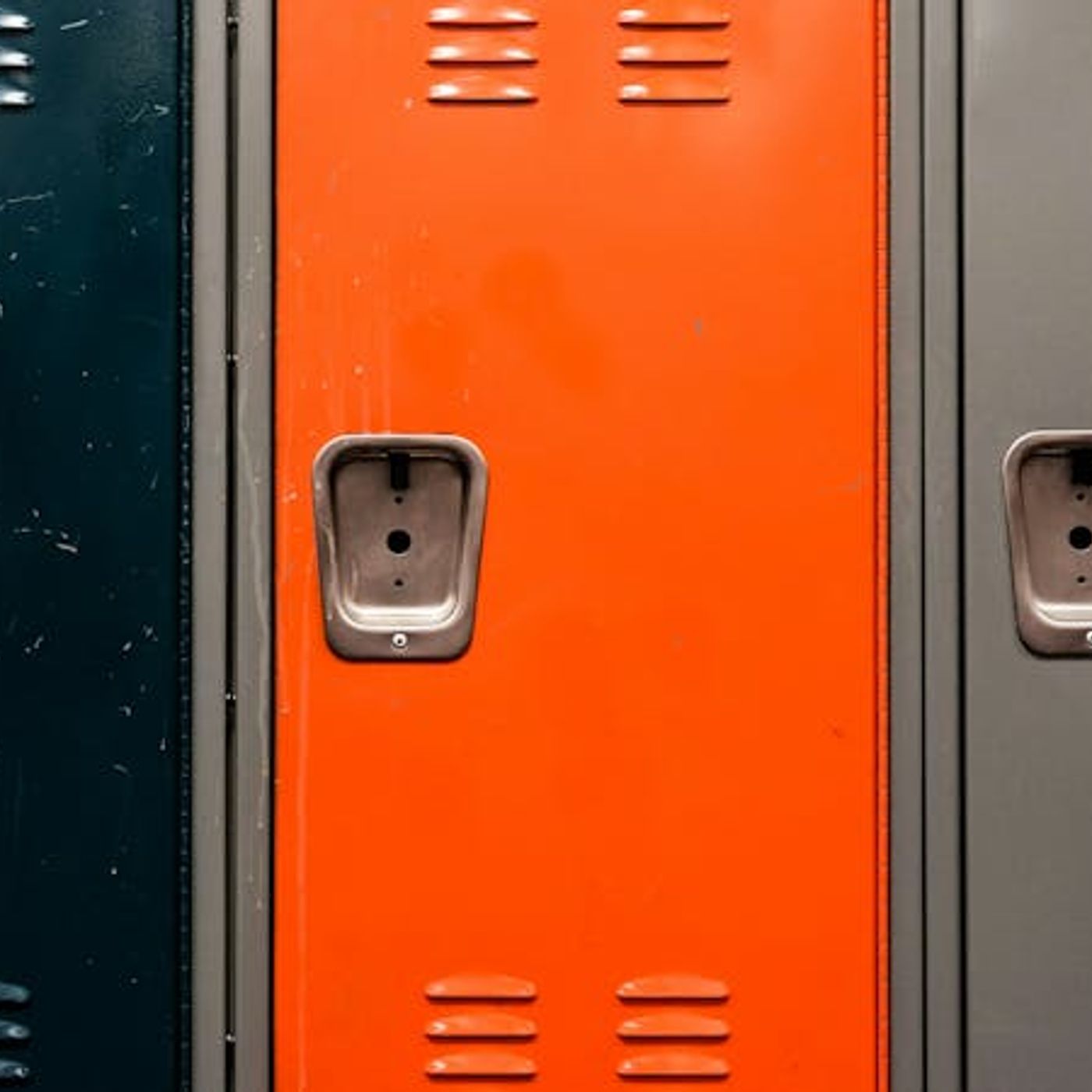 Surviving the Social Media Flood of Life Advice