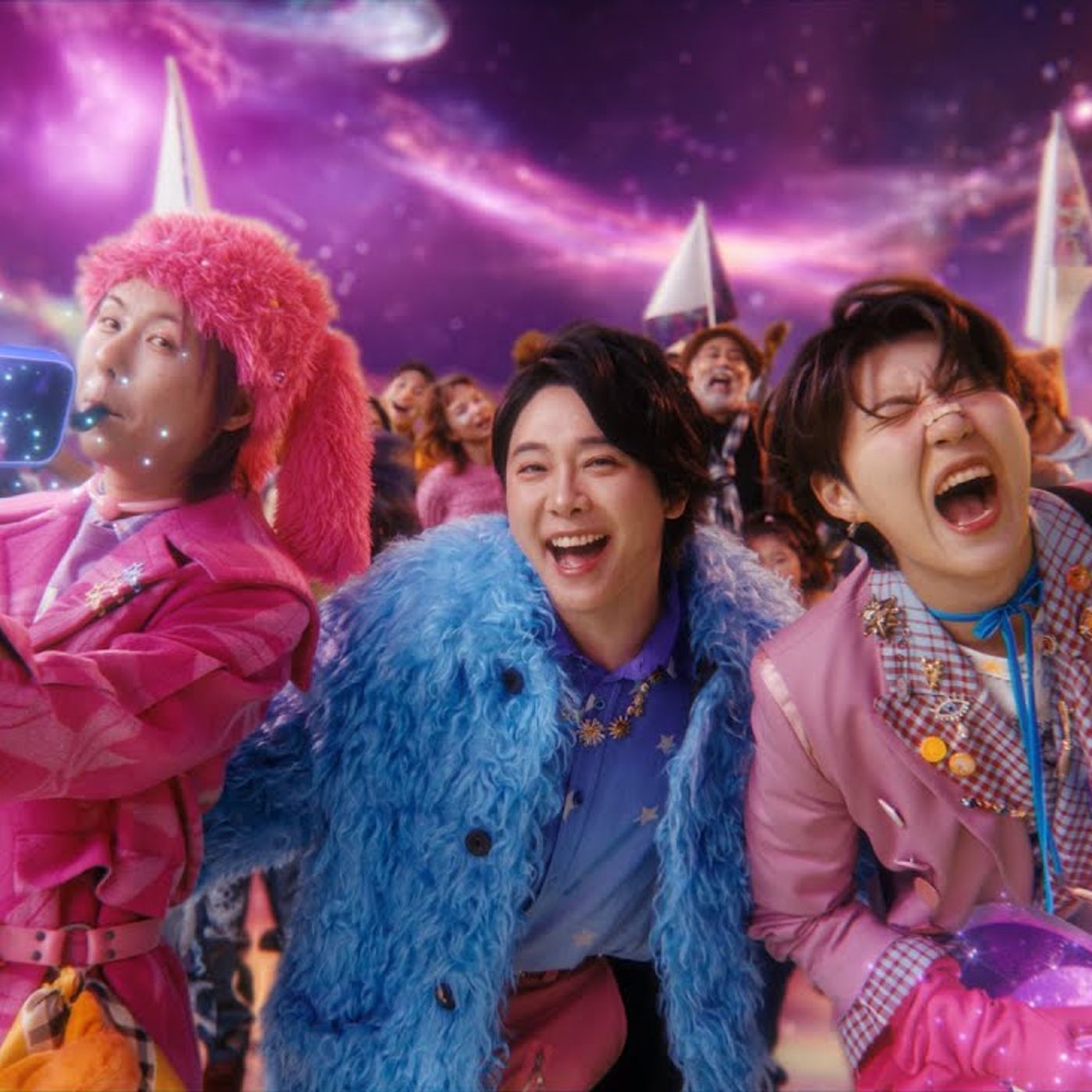 Mrs. GREEN APPLEとAdoの共通点とは？　驚異の再生数、ファンの熱狂、独自のビジュアル表現から紐解く episode artwork