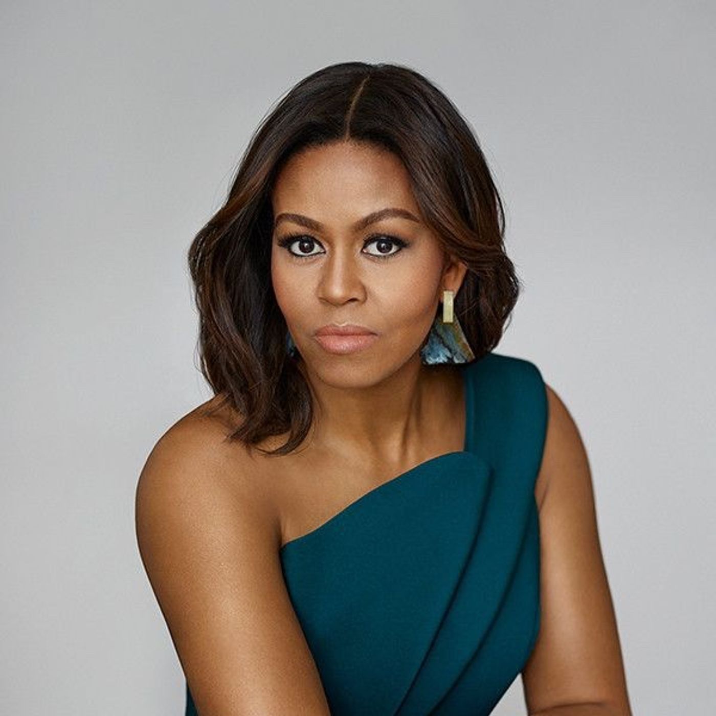 Was Part of how the media treated Michelle Obama based on race? episode artwork