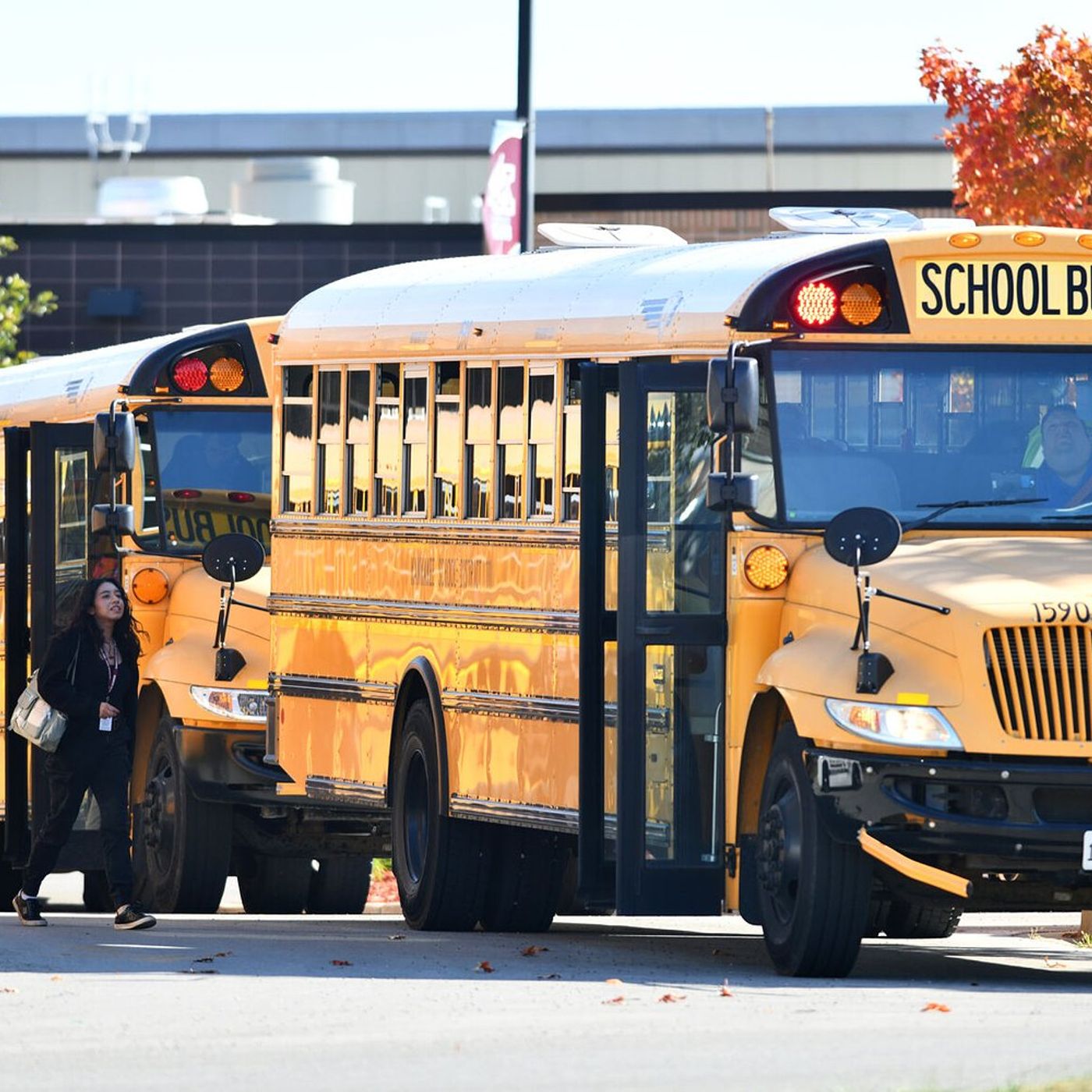 Kankakee County schools announce closures, e-learning days for Friday episode artwork