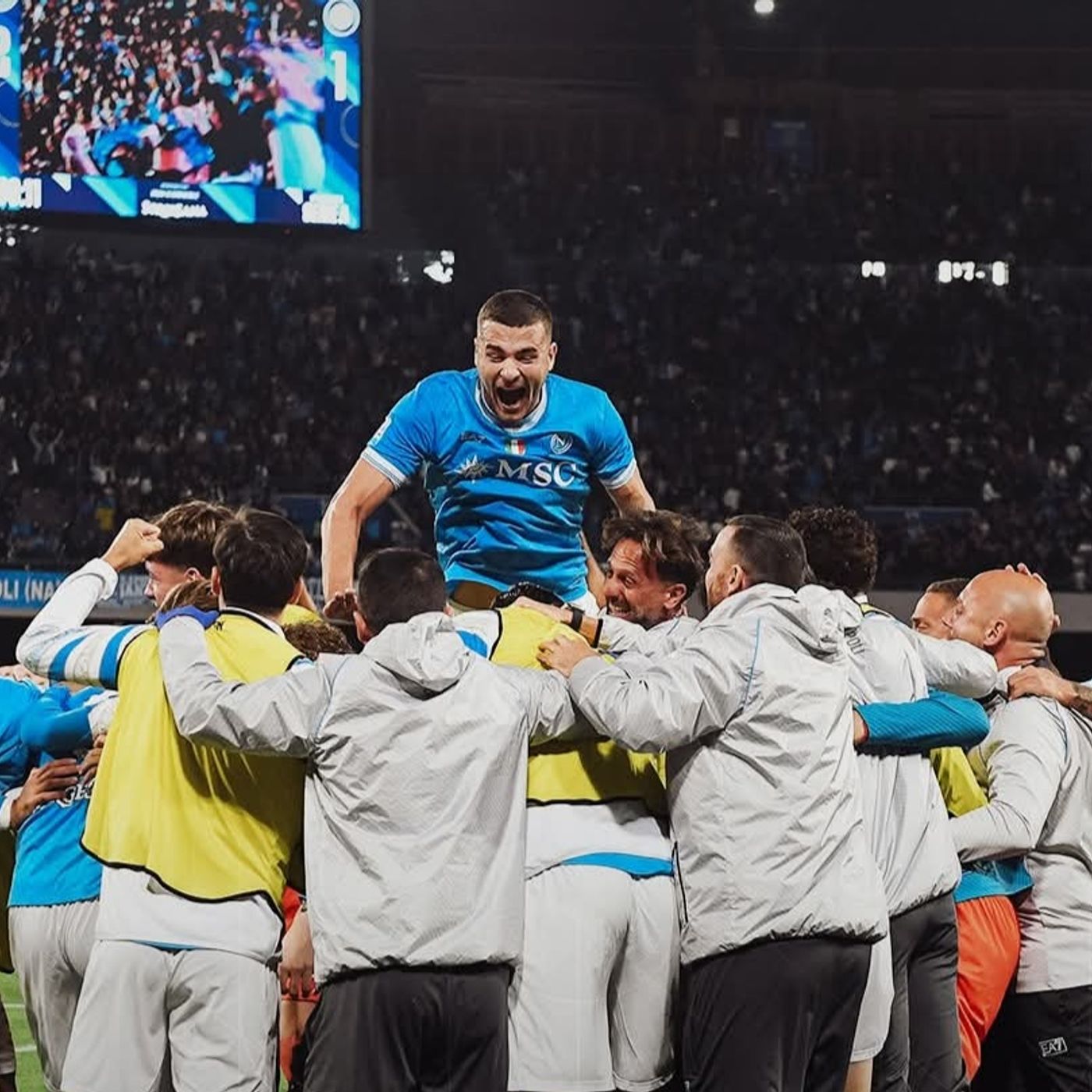 Serie A: il Napoli si aggiudica il big match con l’Inter ed è in testa Serie A: il Napoli si aggiudica il big match con l’Inter ed è in testa