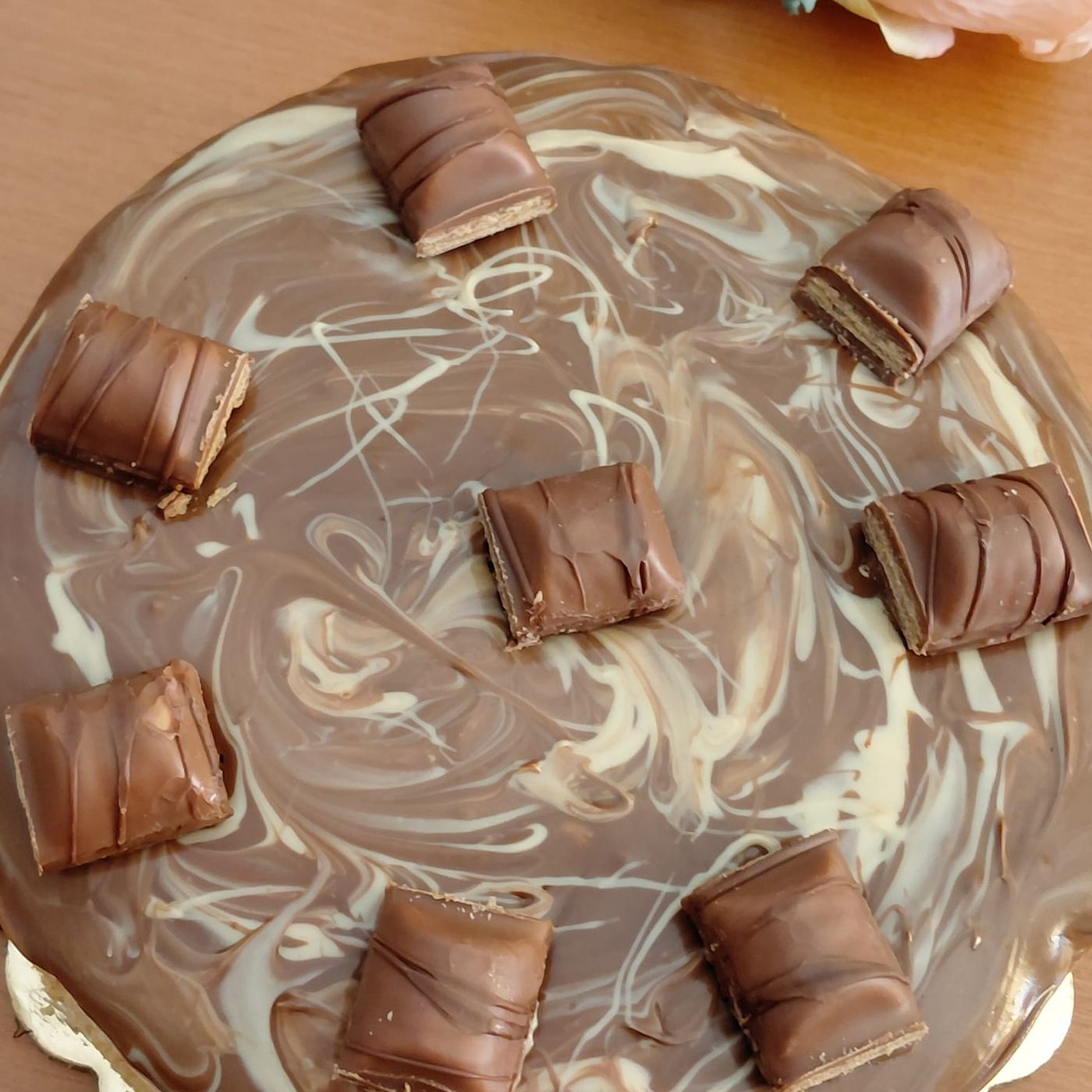 Cheesecake Kinder Bueno. episode artwork