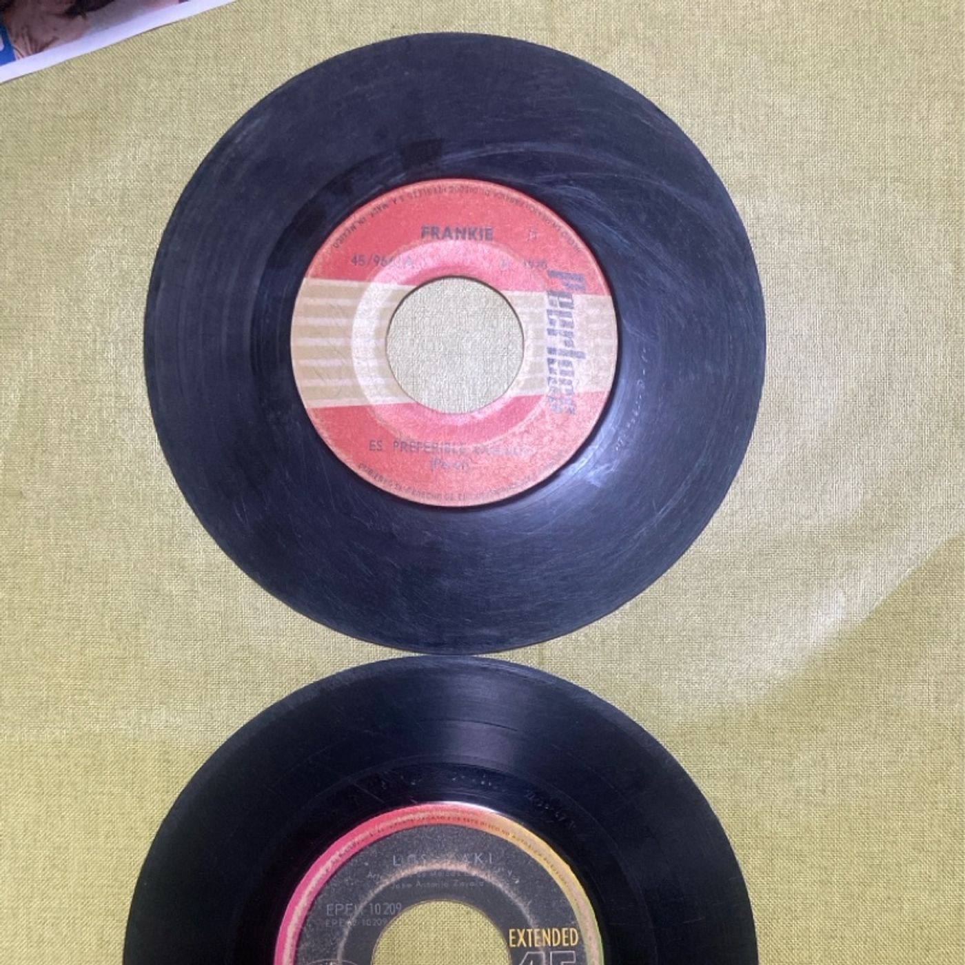 Por Amor A LA Música