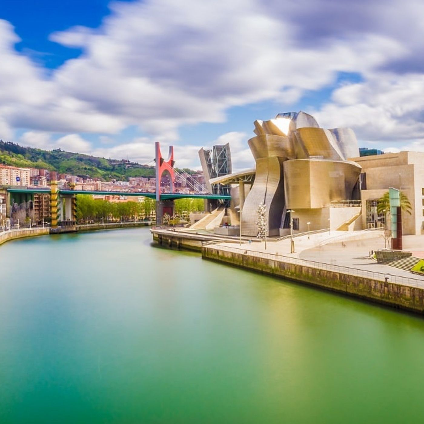 MANOLITA Y JACINTA EN EL RÍO NERVIÓN: LA AVENTURA EN LA CIUDAD