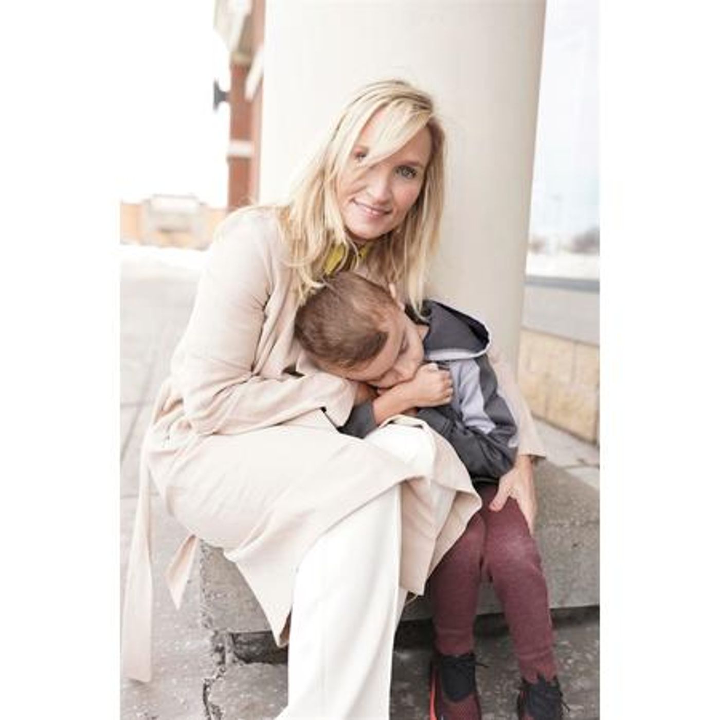 HEALTH MEDIA NOW-ANGELA PEARSON-I AM NOT CONTAGIOUS HEALTH MEDIA NOW-ANGELA PEARSON-I AM NOT CONTAGIOUS