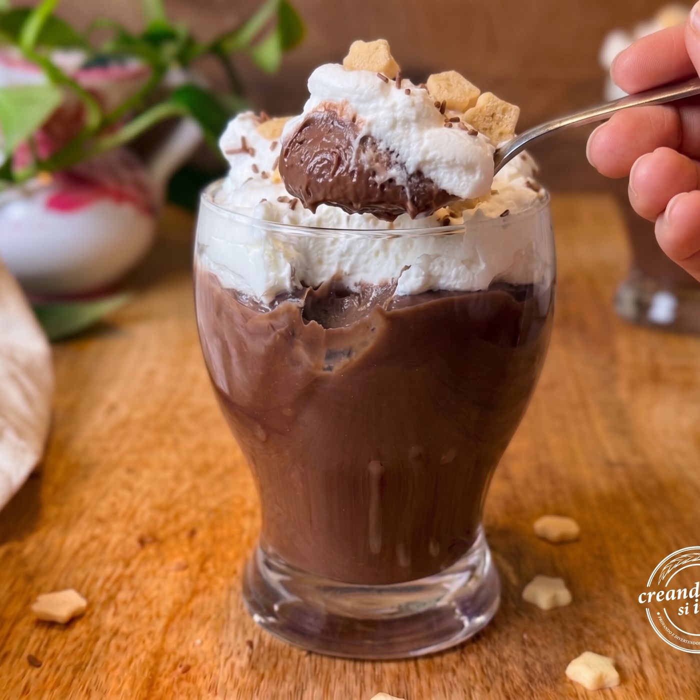 Coppa cioccolato con panna: la ricetta facile, vellutata e golosa episode artwork