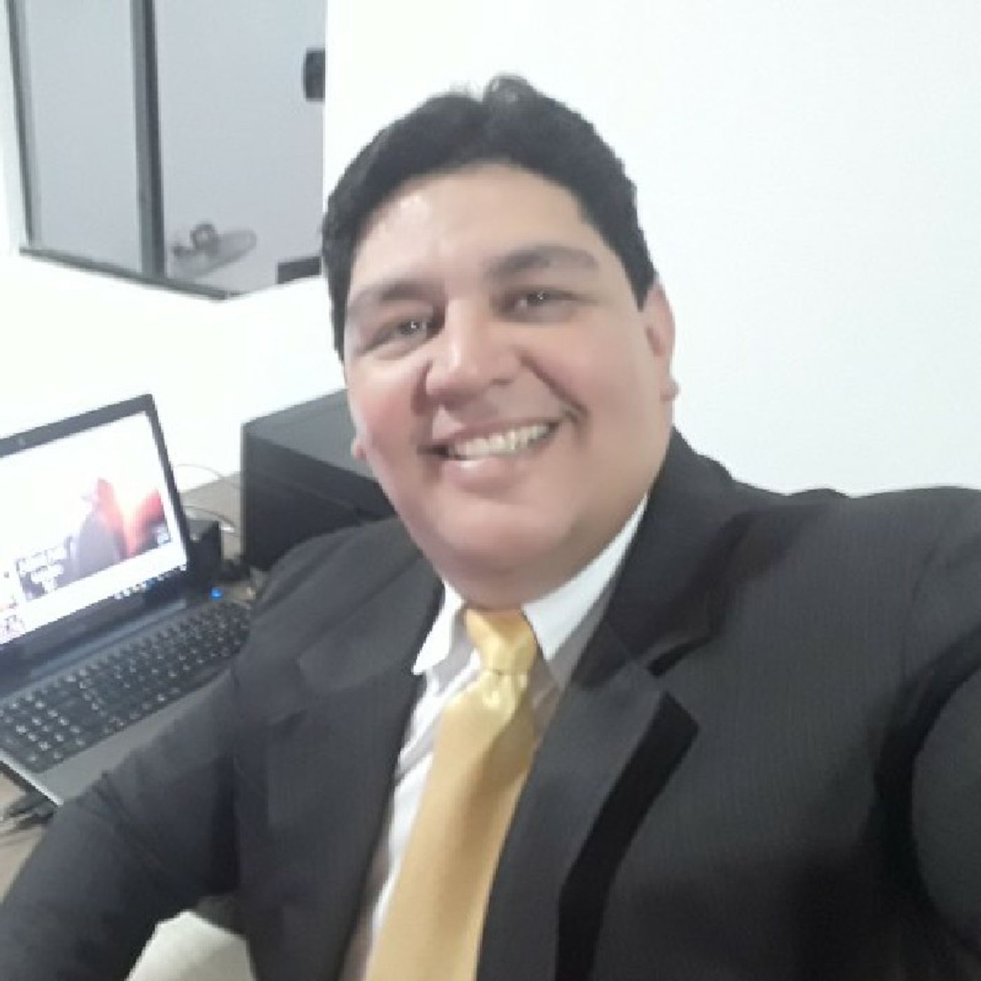 Feliz NOVEMBRO- PrVictor Feijóo