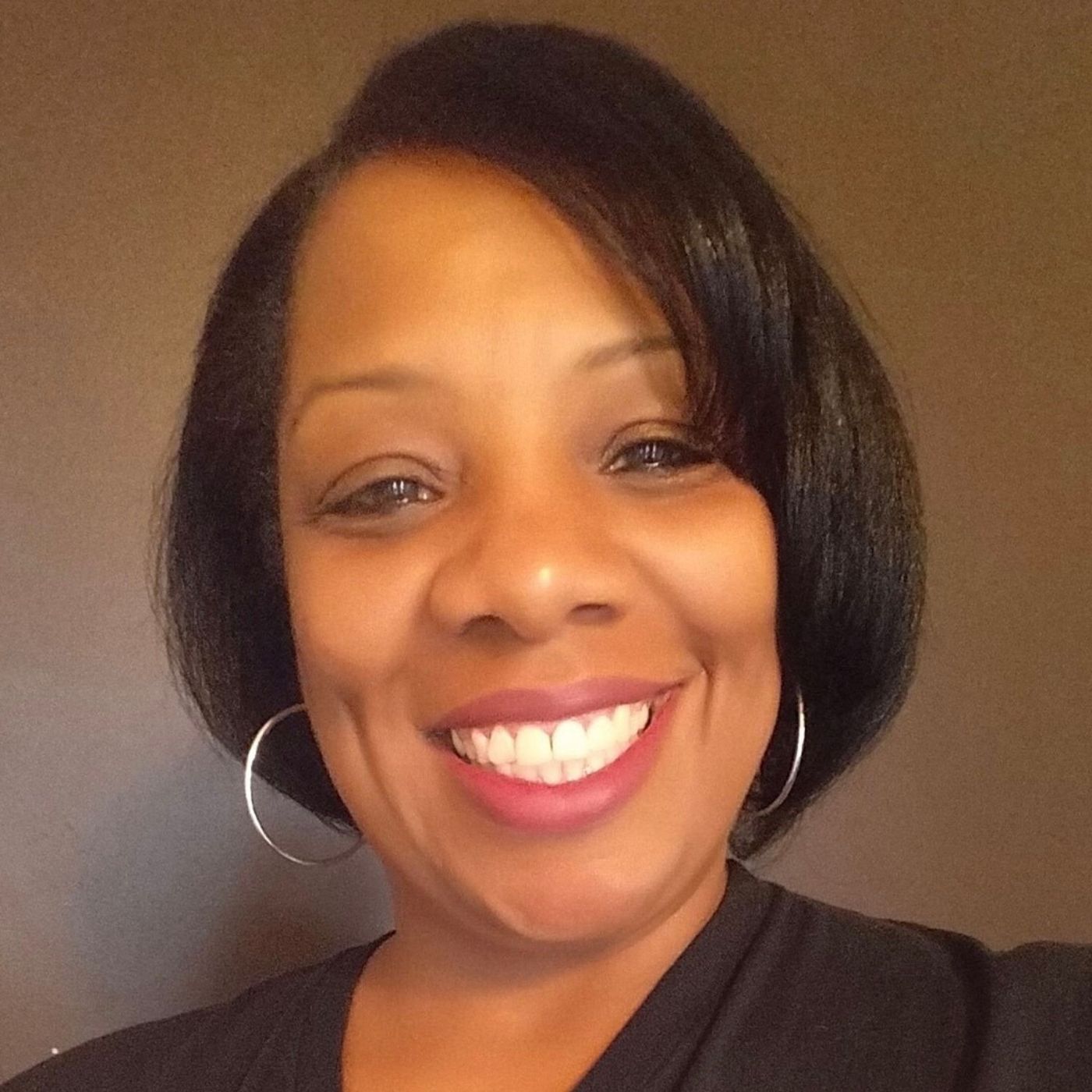 From Providence RI, it's Author Helen Baskerville-Dukes talking about her latest release Therapy Fix! episode artwork