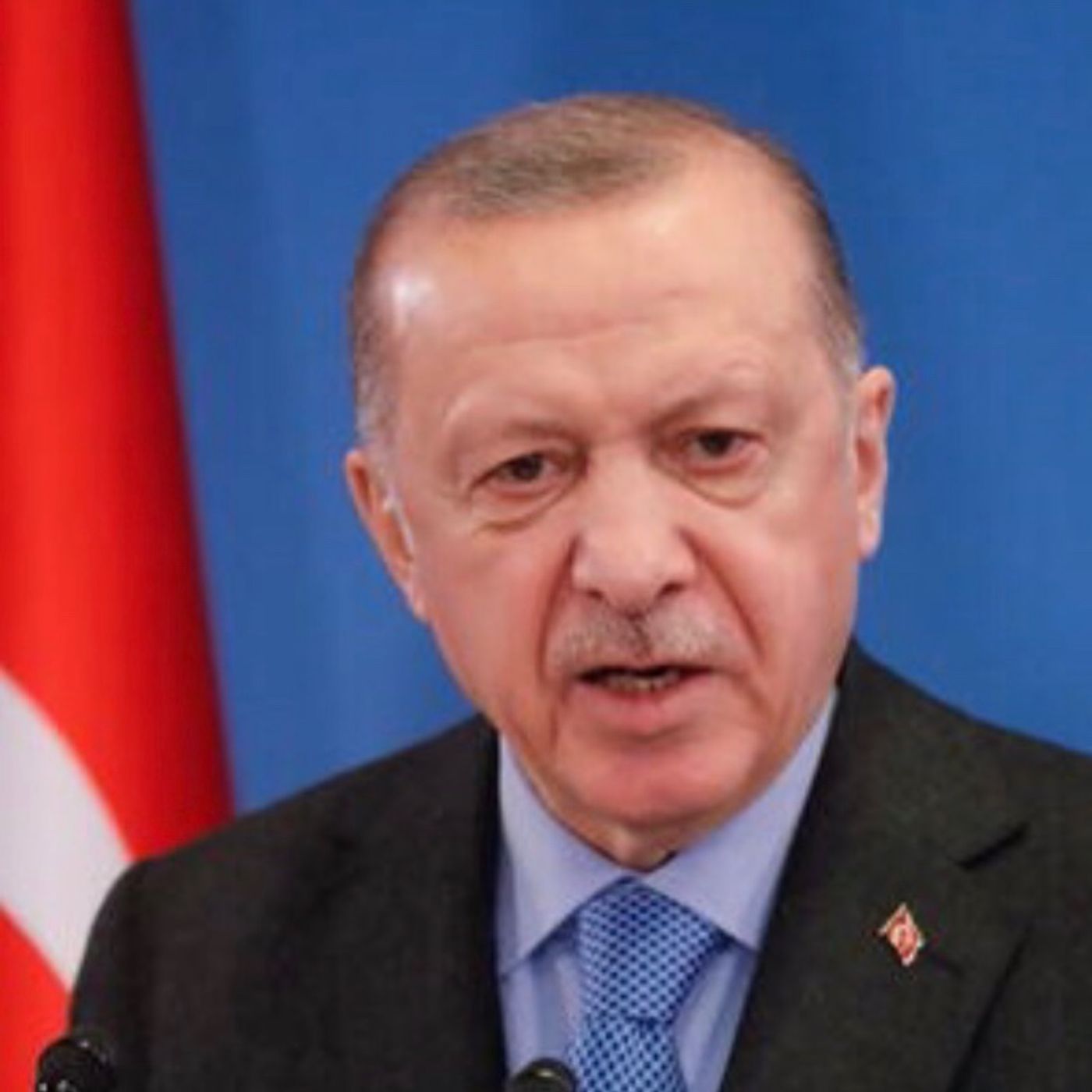Presidente de Turquía Erdogan insiste en reunir a Putin y a Zelensky 2MAY