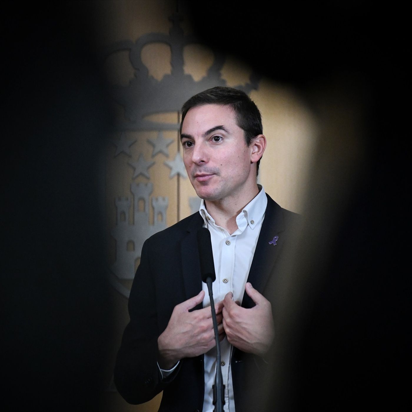 Firma Carlos Cuesta. El miedo a perder su puesto empujó a Lobato