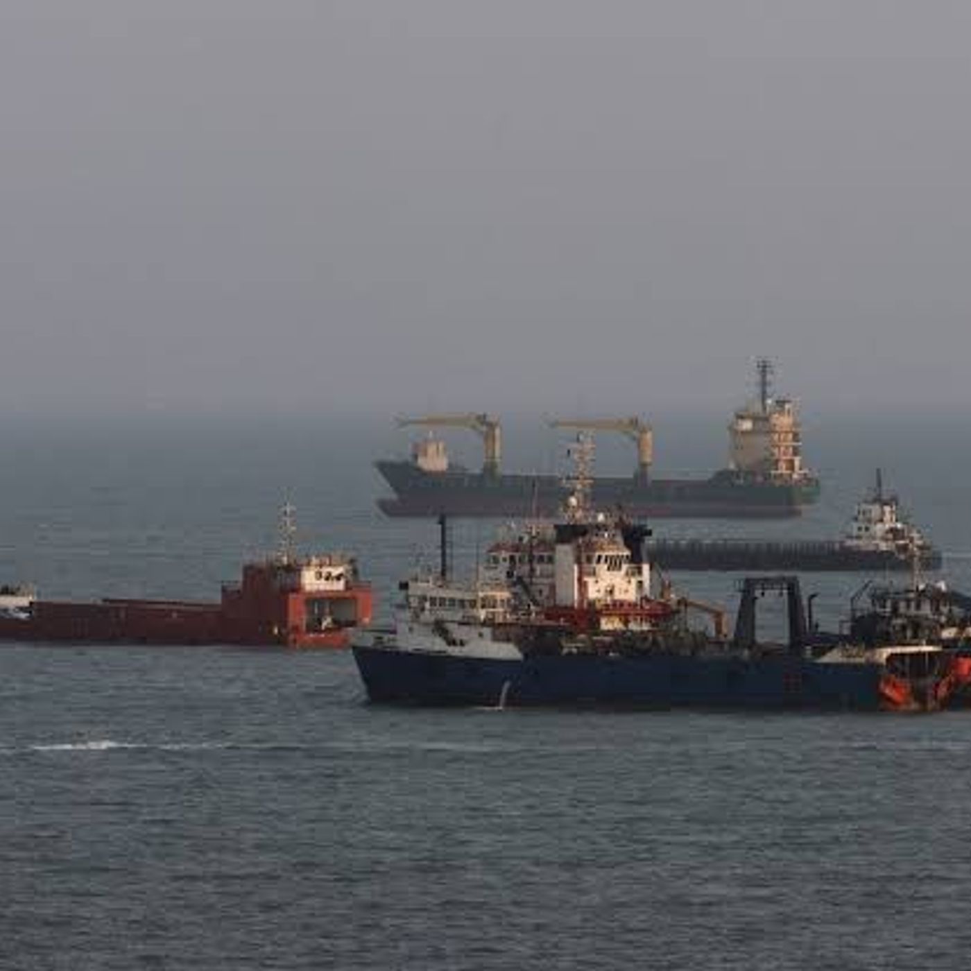 Tanker HIT in Strait of Hormuz as Trump weighs next move