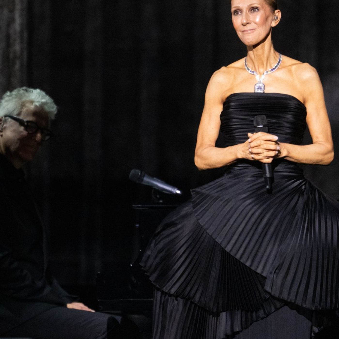 Celine Dion Returns to the Stage in Paris With Elegance and Emotion episode artwork