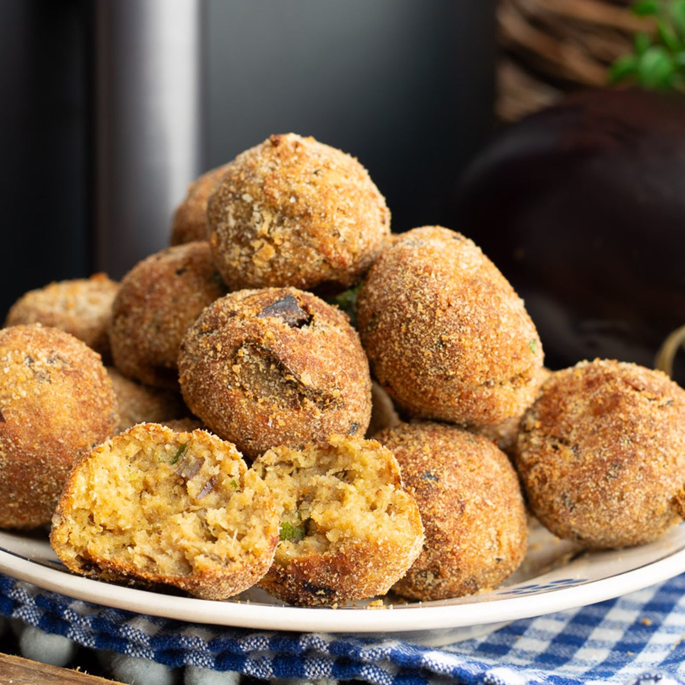 Polpette di melanzane in friggitrice ad aria episode artwork