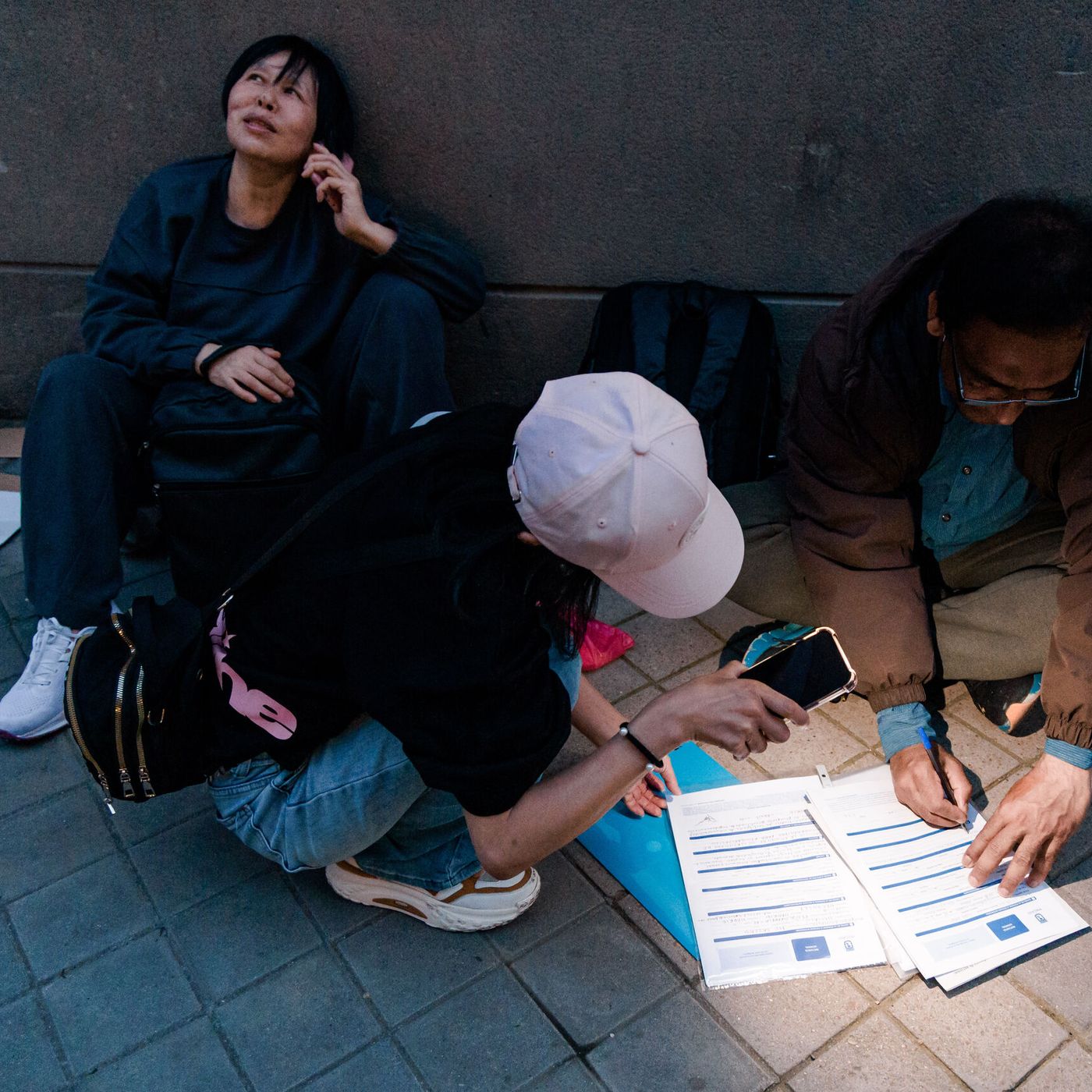 Prensa económica:De inmigrantes a pensionistas: casi 400.000 extranjeros empezarán a jubilarse en los próximos años