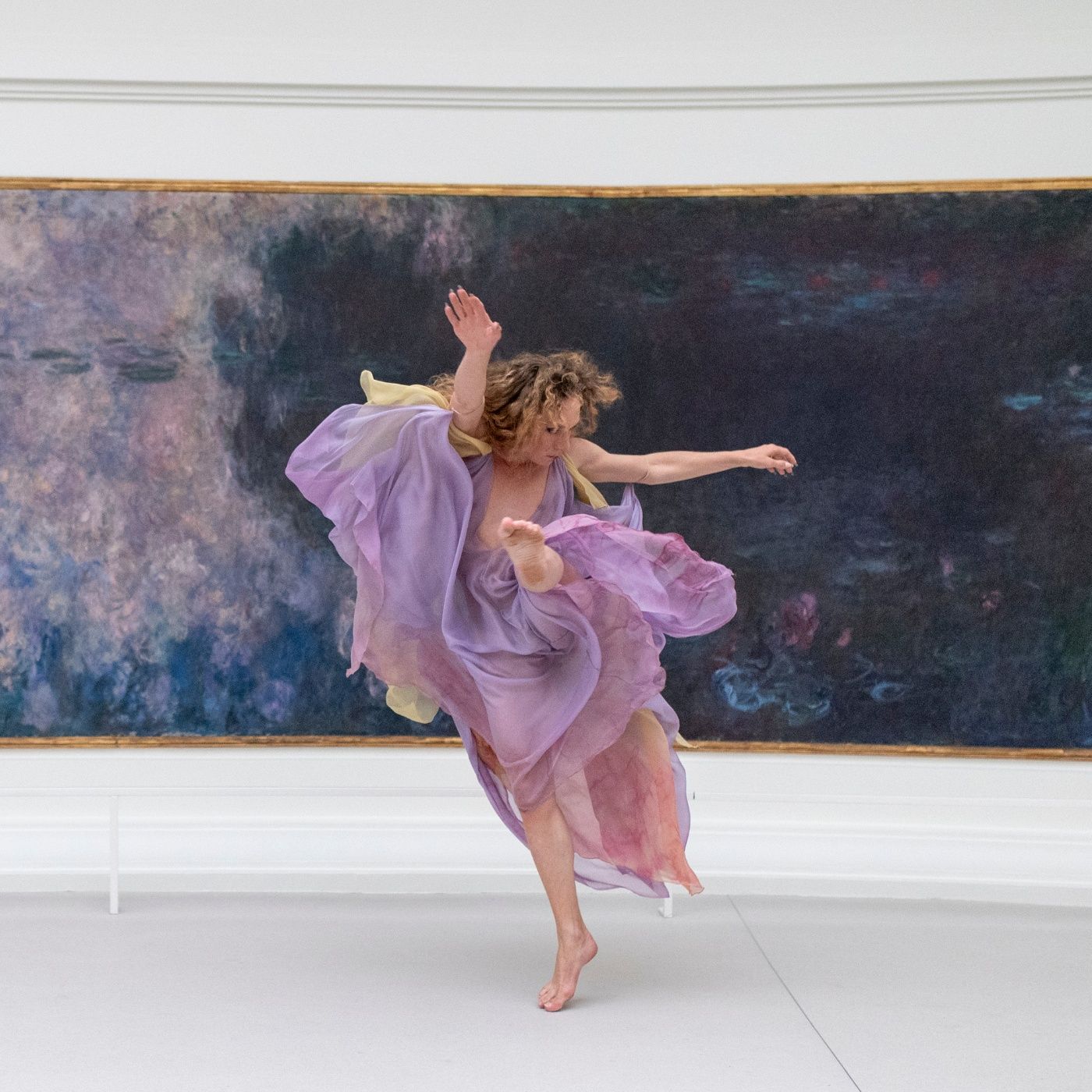 45° Oriente Occidente Dance Festival