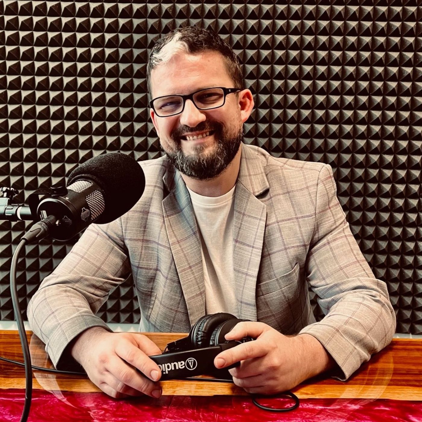 Rozmowa #122. Czy kolej odżyje w powiecie dzierżoniowskim? Patryk Hałaczkiewicz zdradza swój  plan episode artwork
