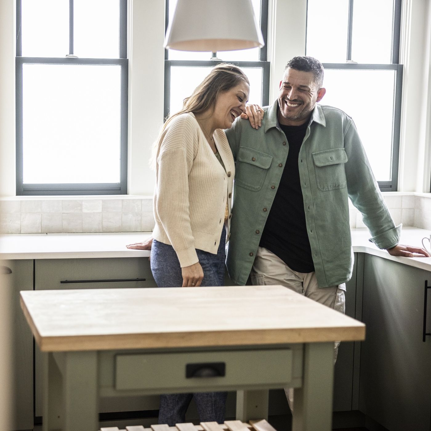 The Rent Discount Dilemma, When The Lease Agreement Comes with Winks