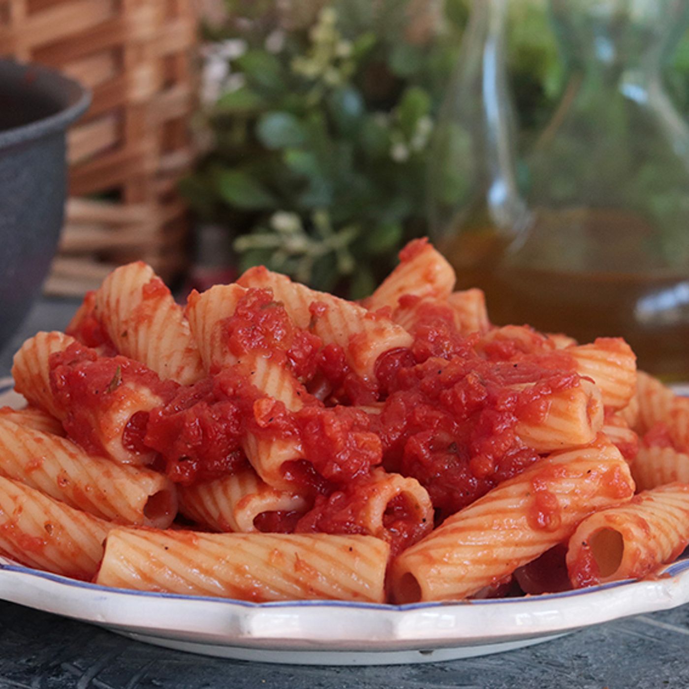 Pasta alla pizzaiola