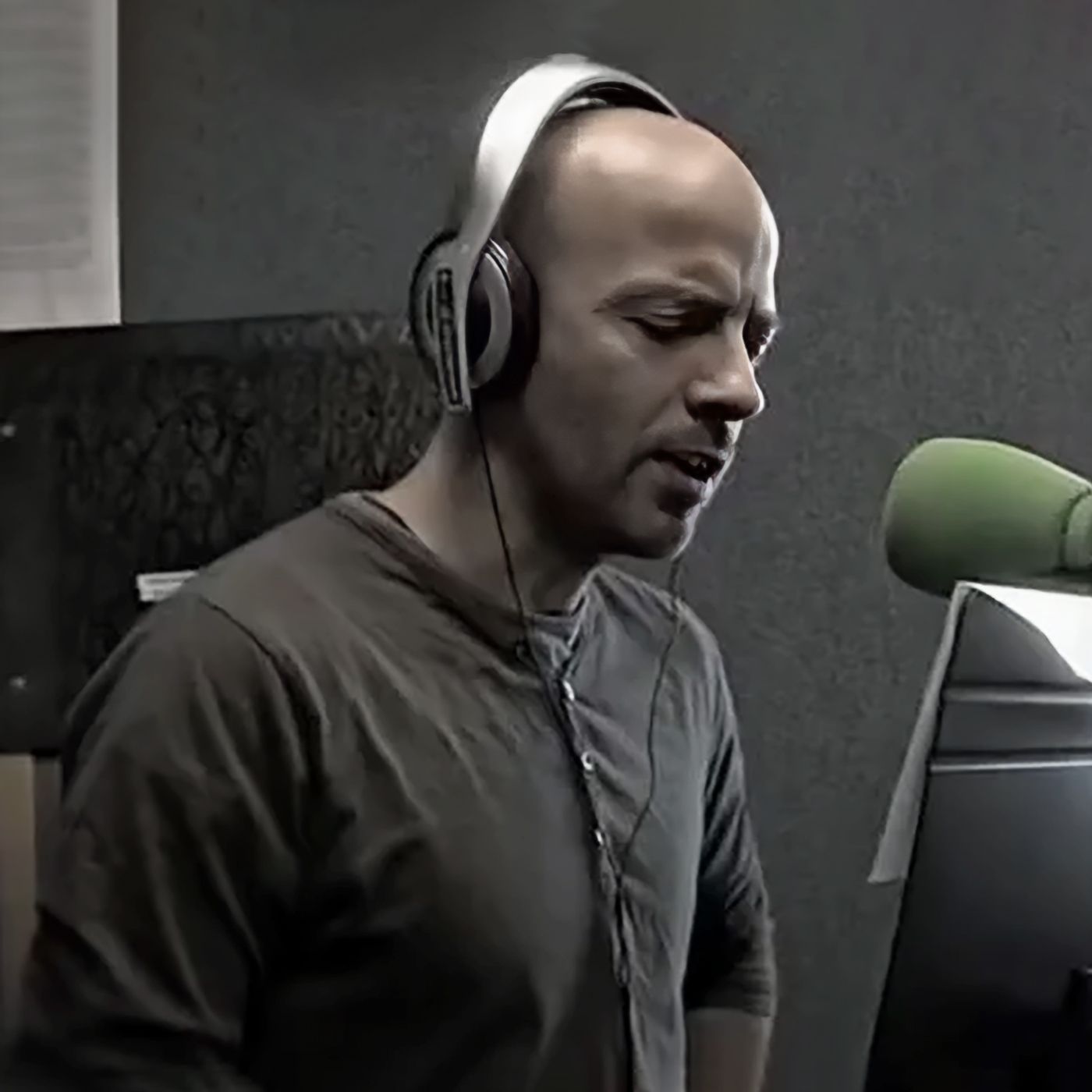 Aprende español escuchando audiolibros