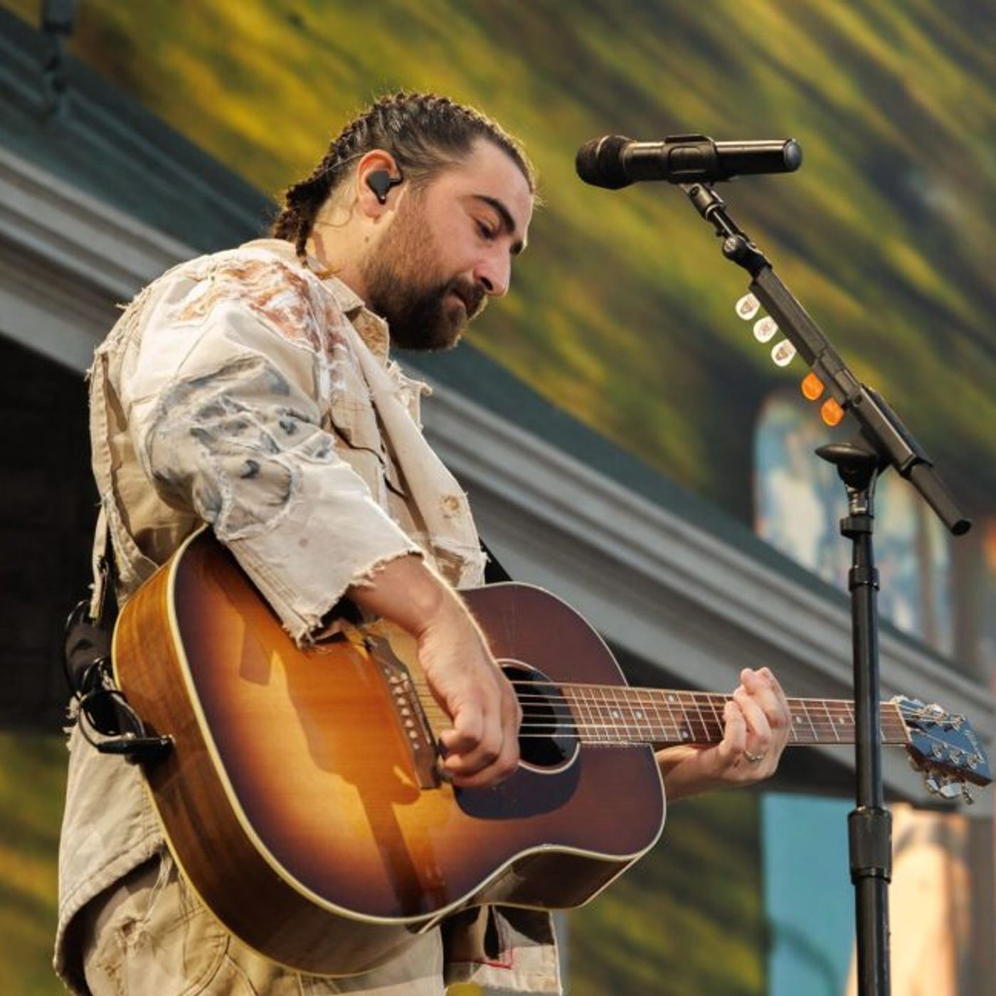 Noah Kahan Concert Among Shows Canceled in New York Due to Inclement Weather on Saturday