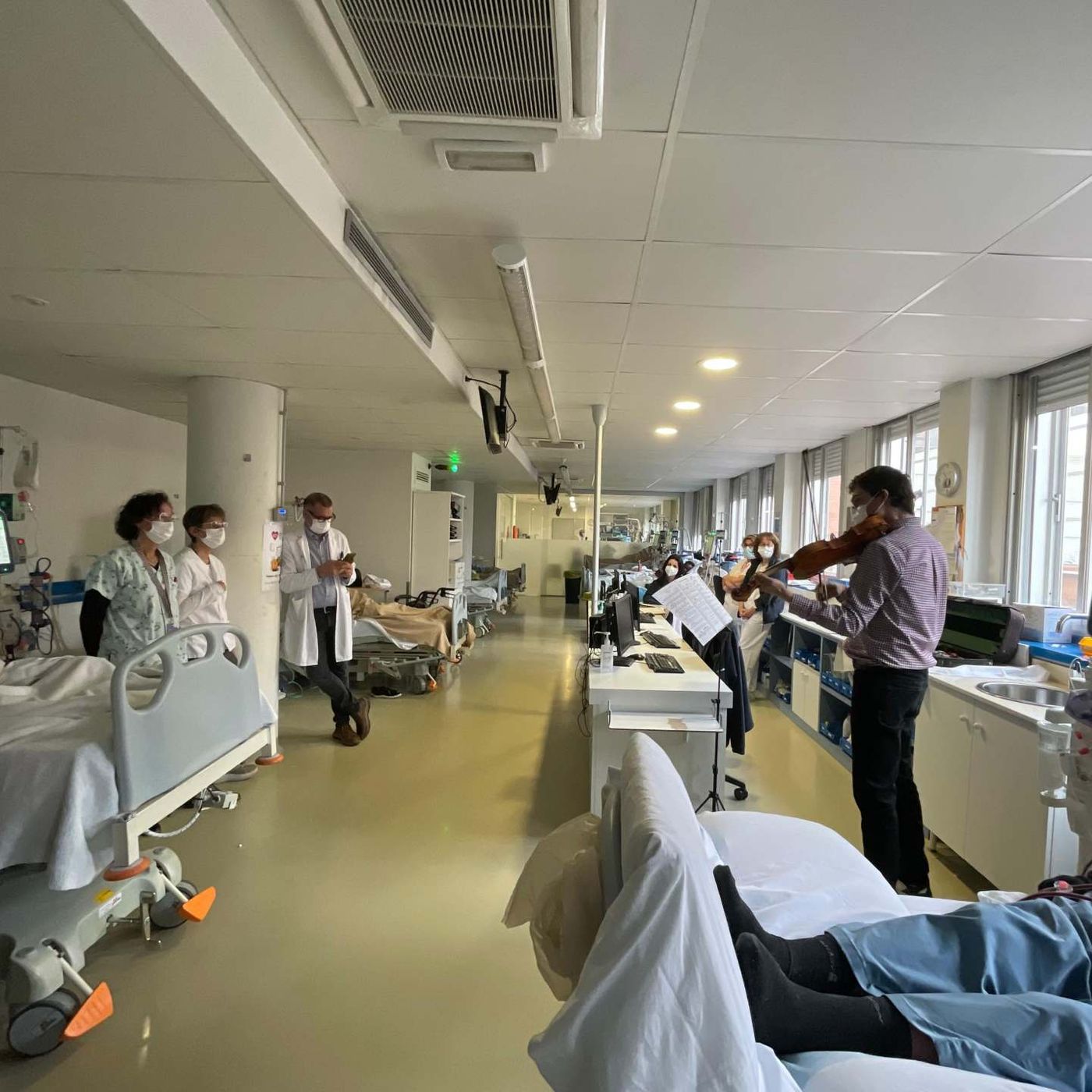 Dial interior (17 - Entrevista a Sons Vitals i secció amb l'Ester Martos) 05 02 25