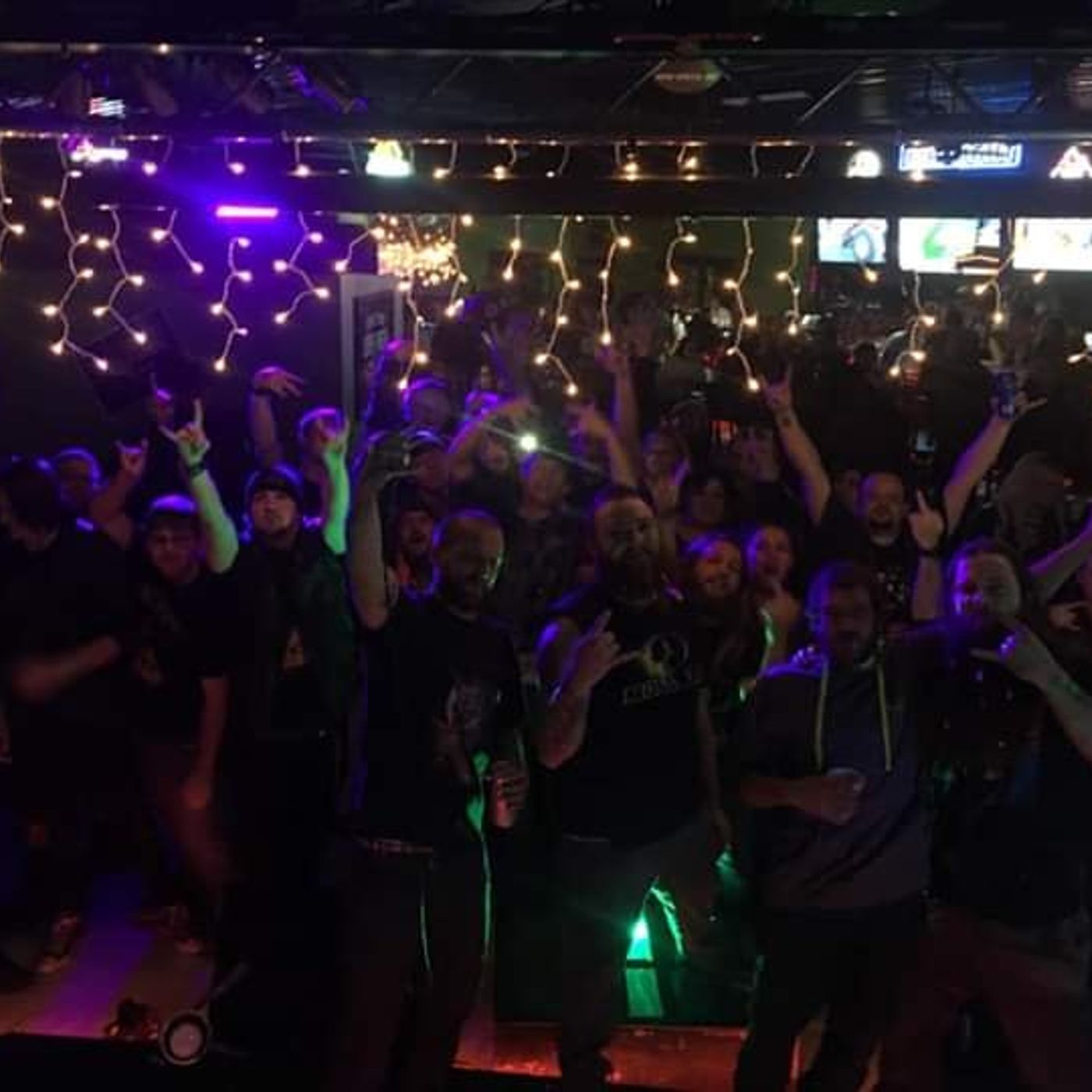 Fan Connect Radio