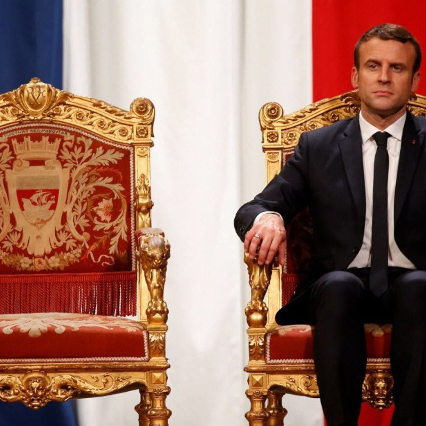 Francia24: Quasi come per Meloni: Macron revoca privilegi all'ambasciatore USA per aver condannato un crimine in Francia.  Cristine Lagarde