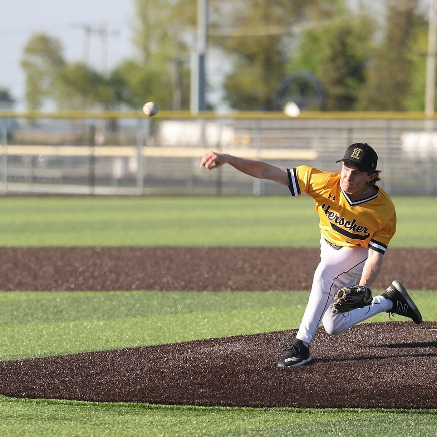 Daily Journal Athlete of the Week: Herscher’s Gaige Brown episode artwork