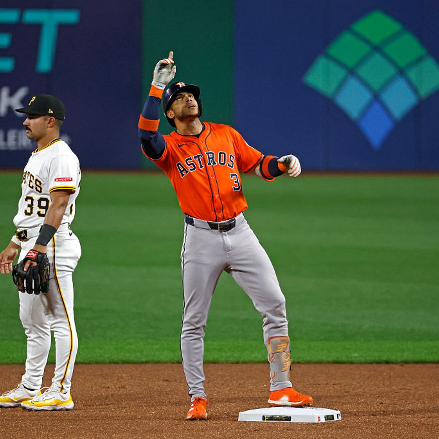 Joe Espada Joins The Show Talking State Of Team/ Line-up