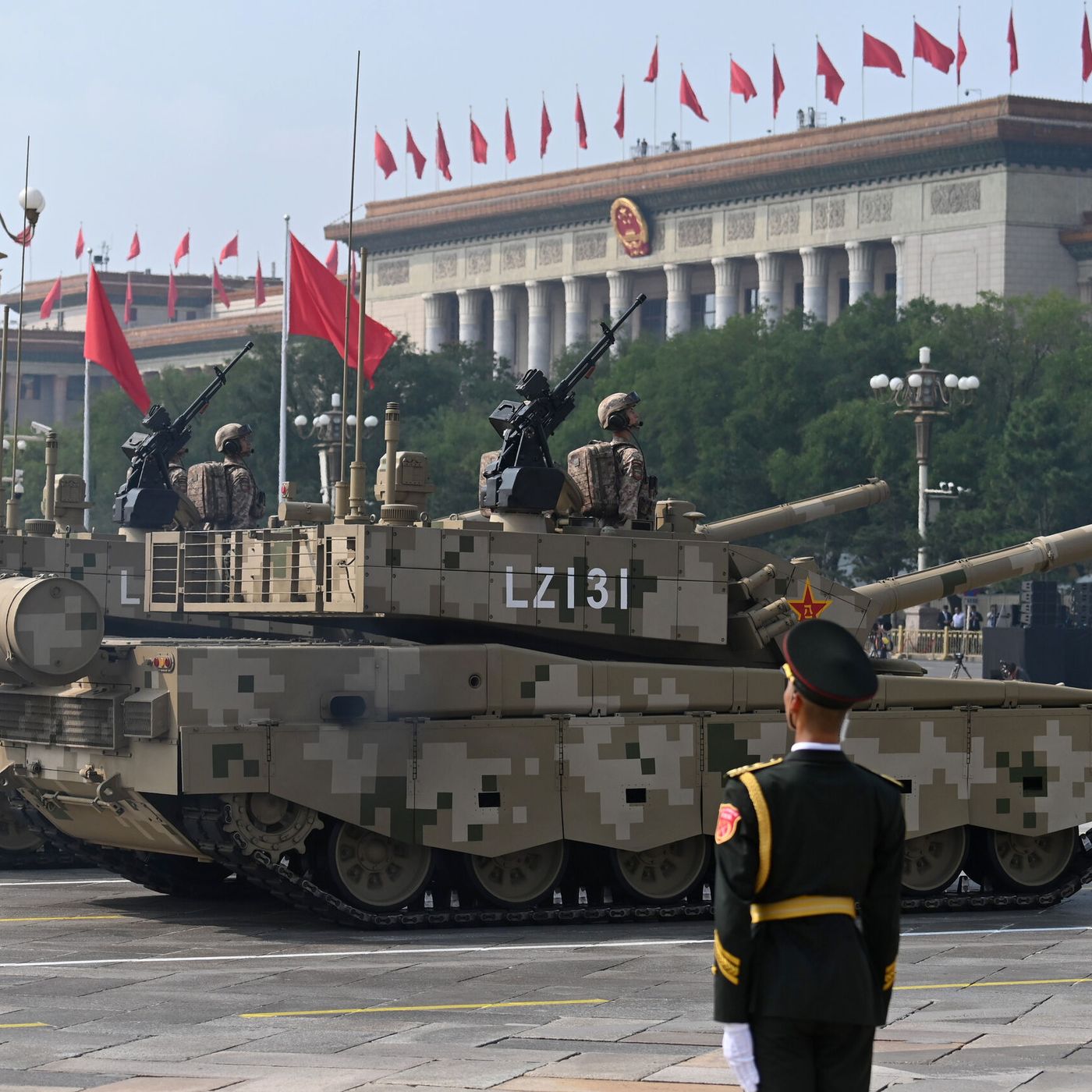 Las Noticias de La Mañana: El eje anti Occidente saca músculo en China