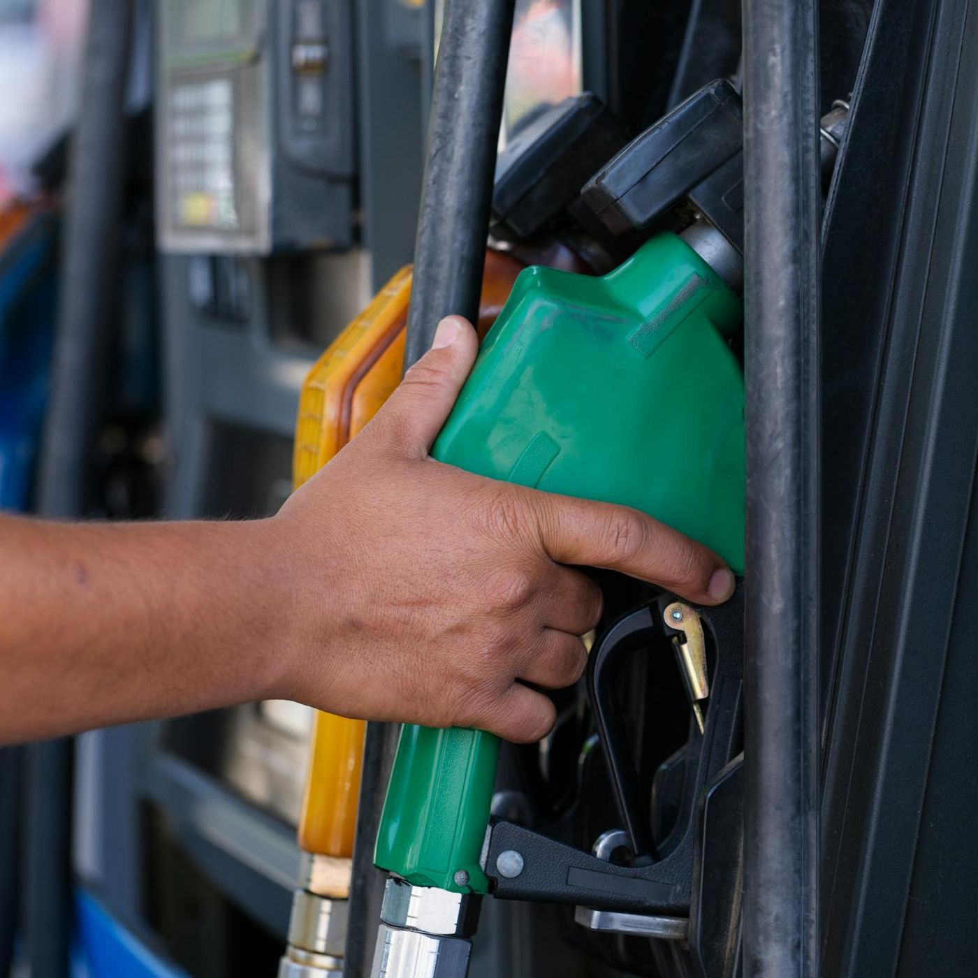 Pénurie de carburant dans plusieurs stations-services à Niamey episode artwork