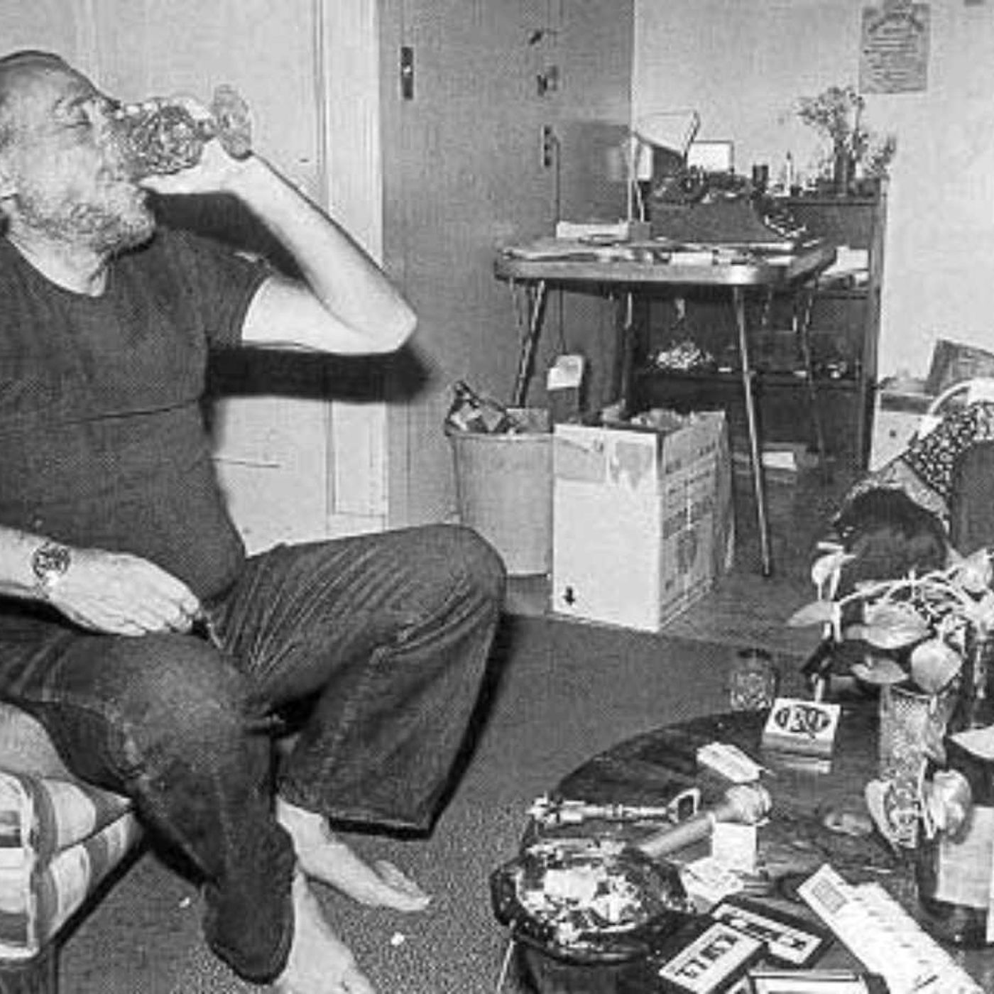 T Cuento T1 E3- No puedes escribir una historia de amor- Charles Bukowski