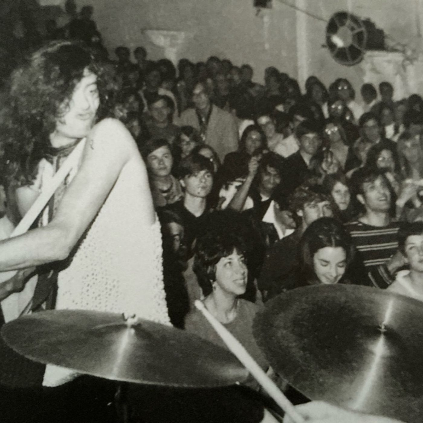 Portada de Dazed and confused: Led Zeppelin Bio.