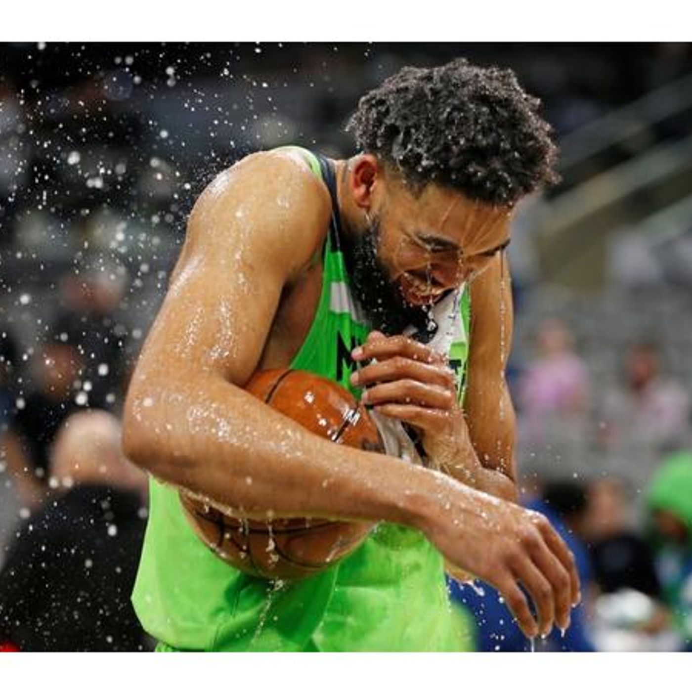 Living in Loserville: Karl Anthony Towns Dominates! Preview Next 4 Games & More! episode artwork