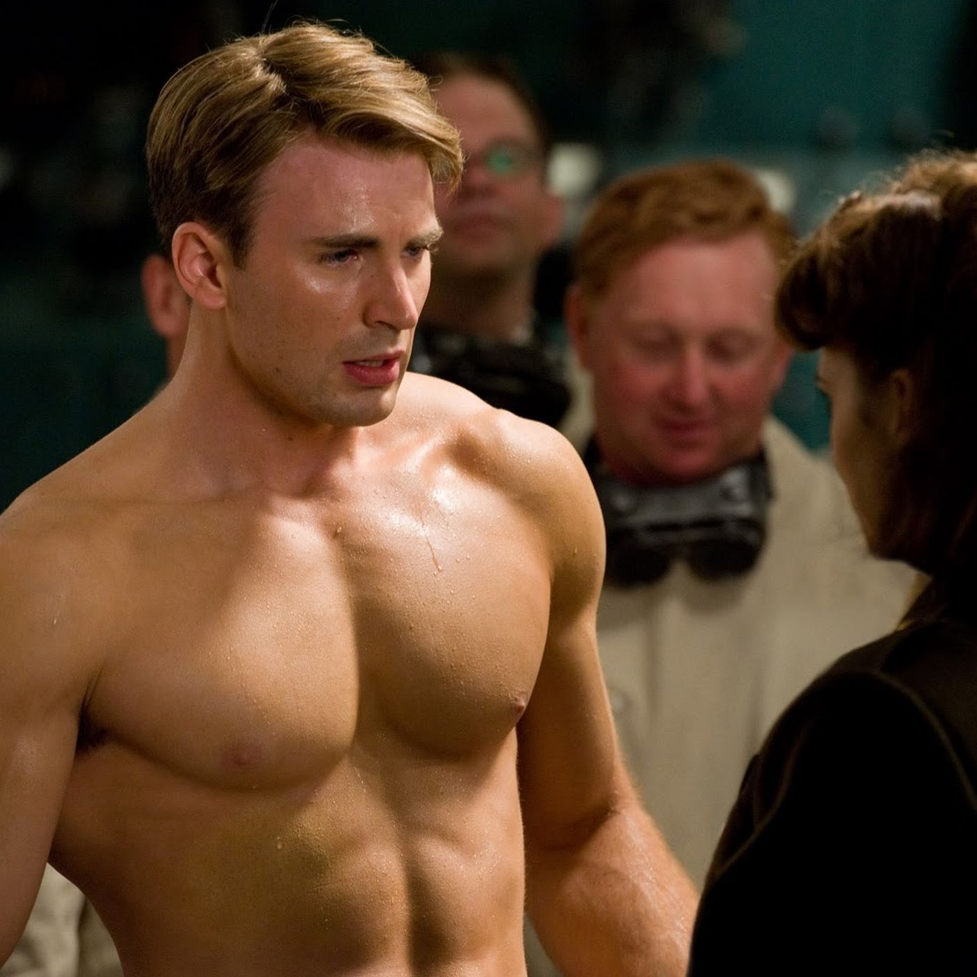 CelebriChic: Chris Evans, el guaperas de Hollywood que quiere sacudirse a Capitán América