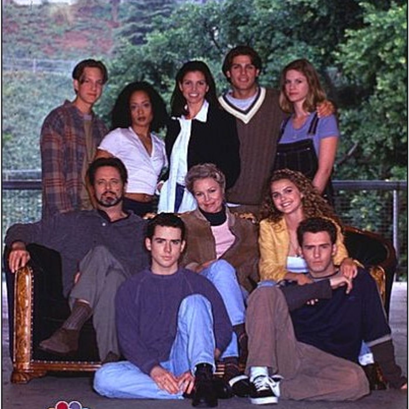 Malibu Shores: A Teen Drama Train Wreck You Can't Help But Watch episode artwork
