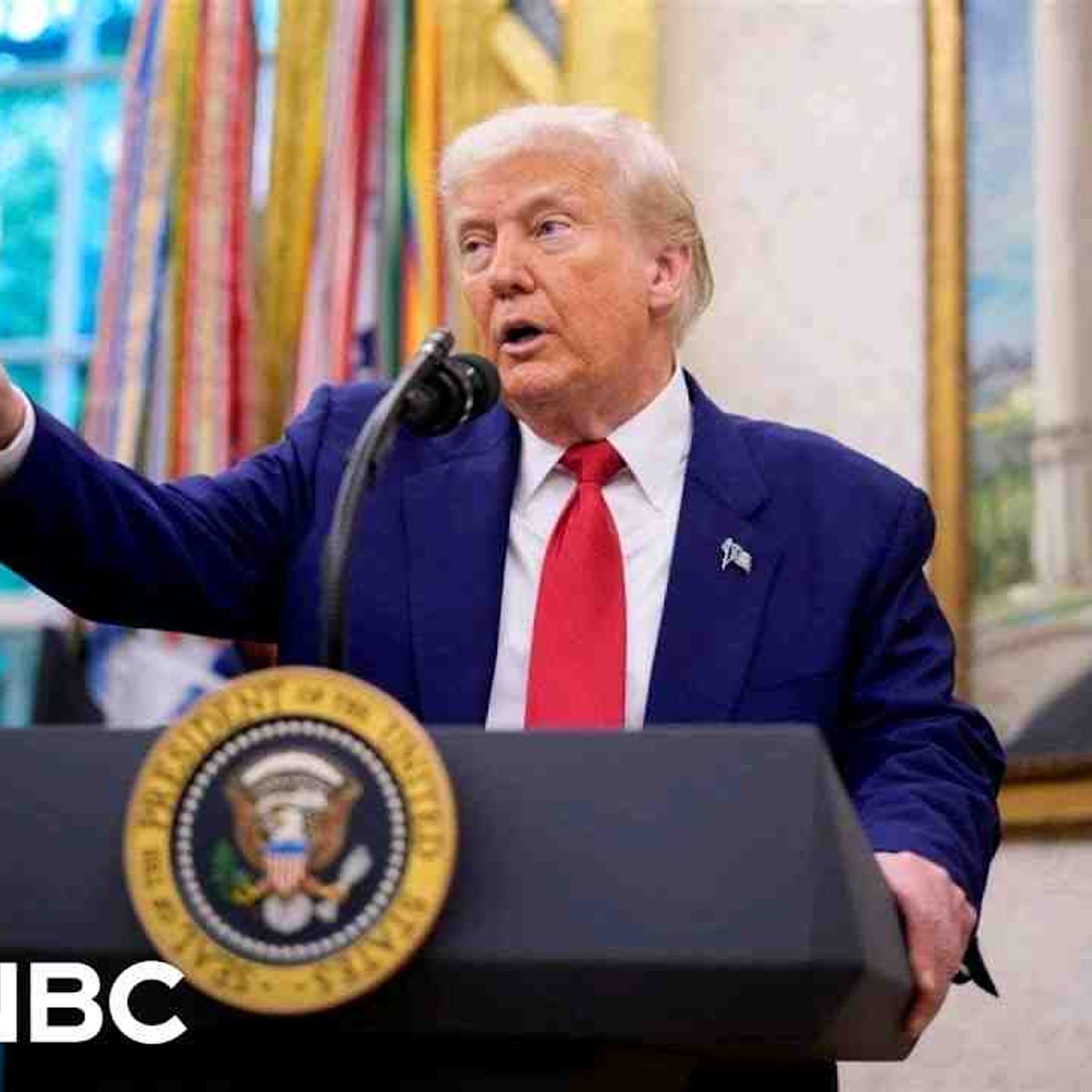 Trump administration asks court to pause ruling blocking tariffs(MP3_160K) episode artwork