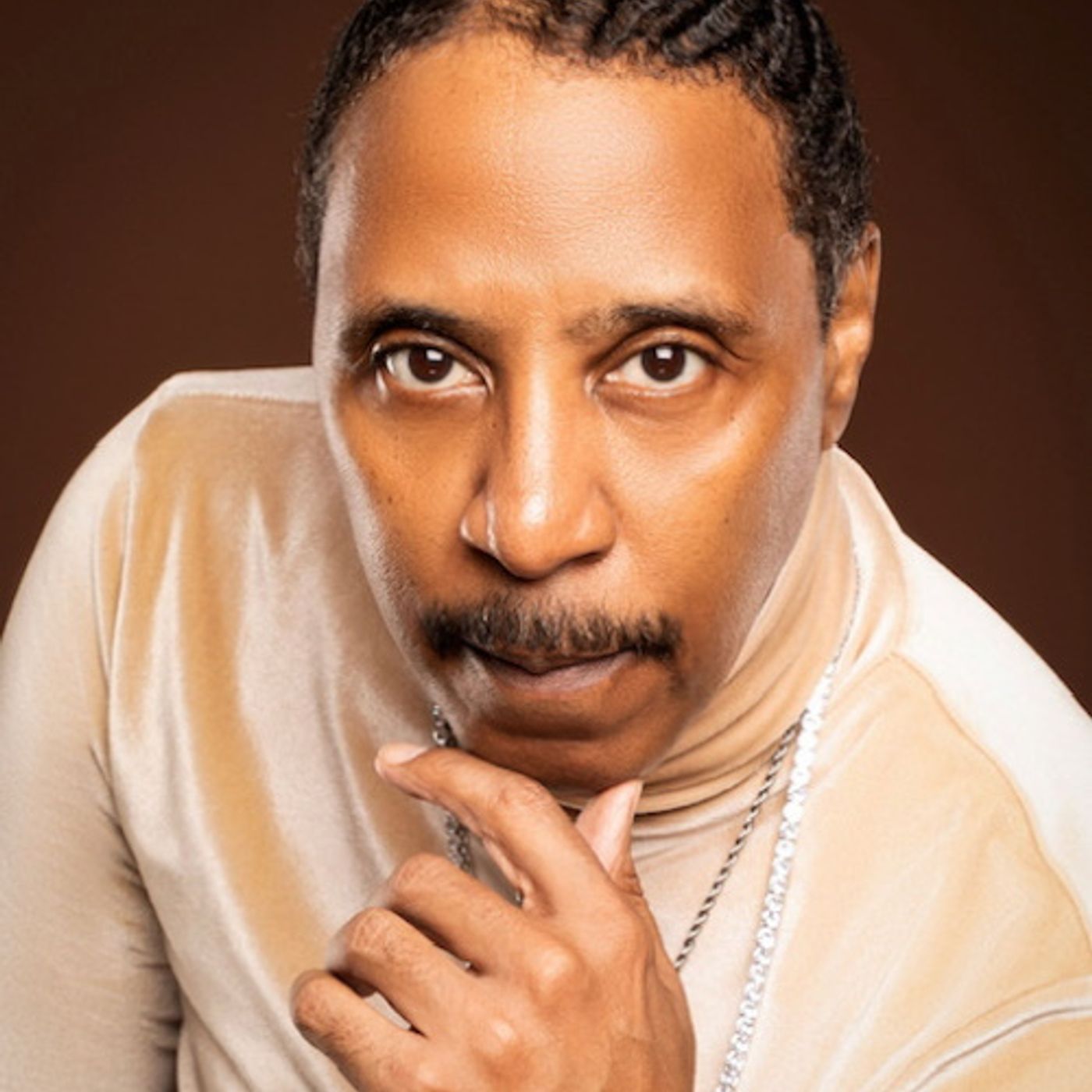 Soulspirational singer from Detroit Parkes Stewart is my very special guest with “Black Pearl”! episode artwork