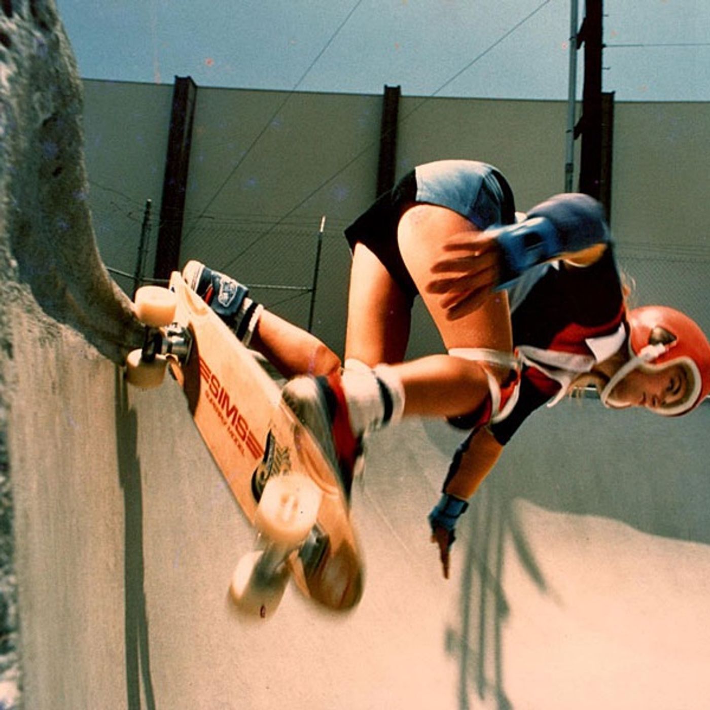 SN. 6 | Ep232 - Edie Robertson - Chef, Singer, Skateboarding Hall-0f-Fame 2019 episode artwork