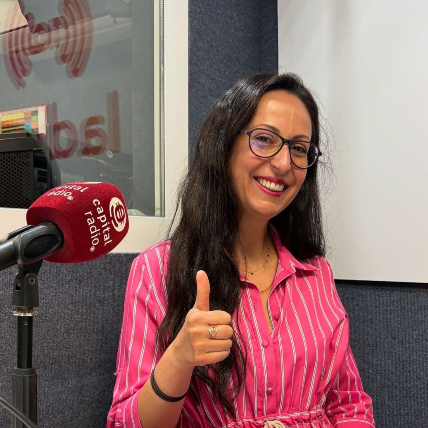 La Diez Capital Radio